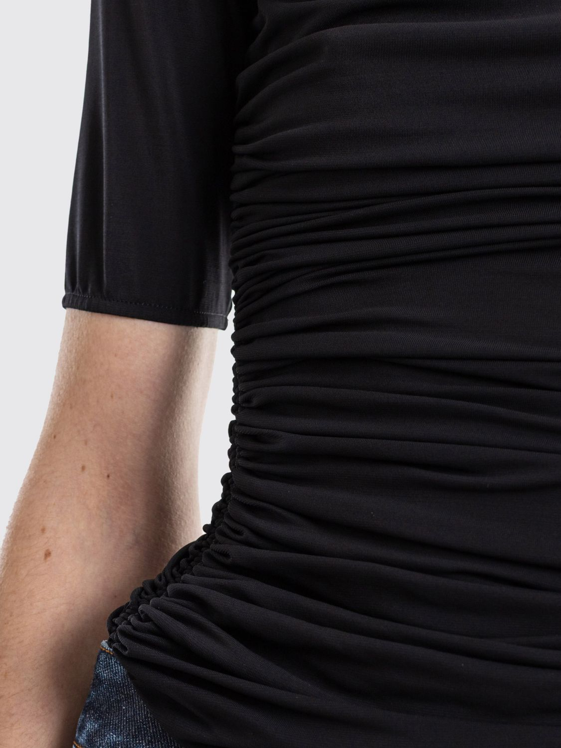 [Alaia] T-shirts SS26 AA9H1248J050B 995