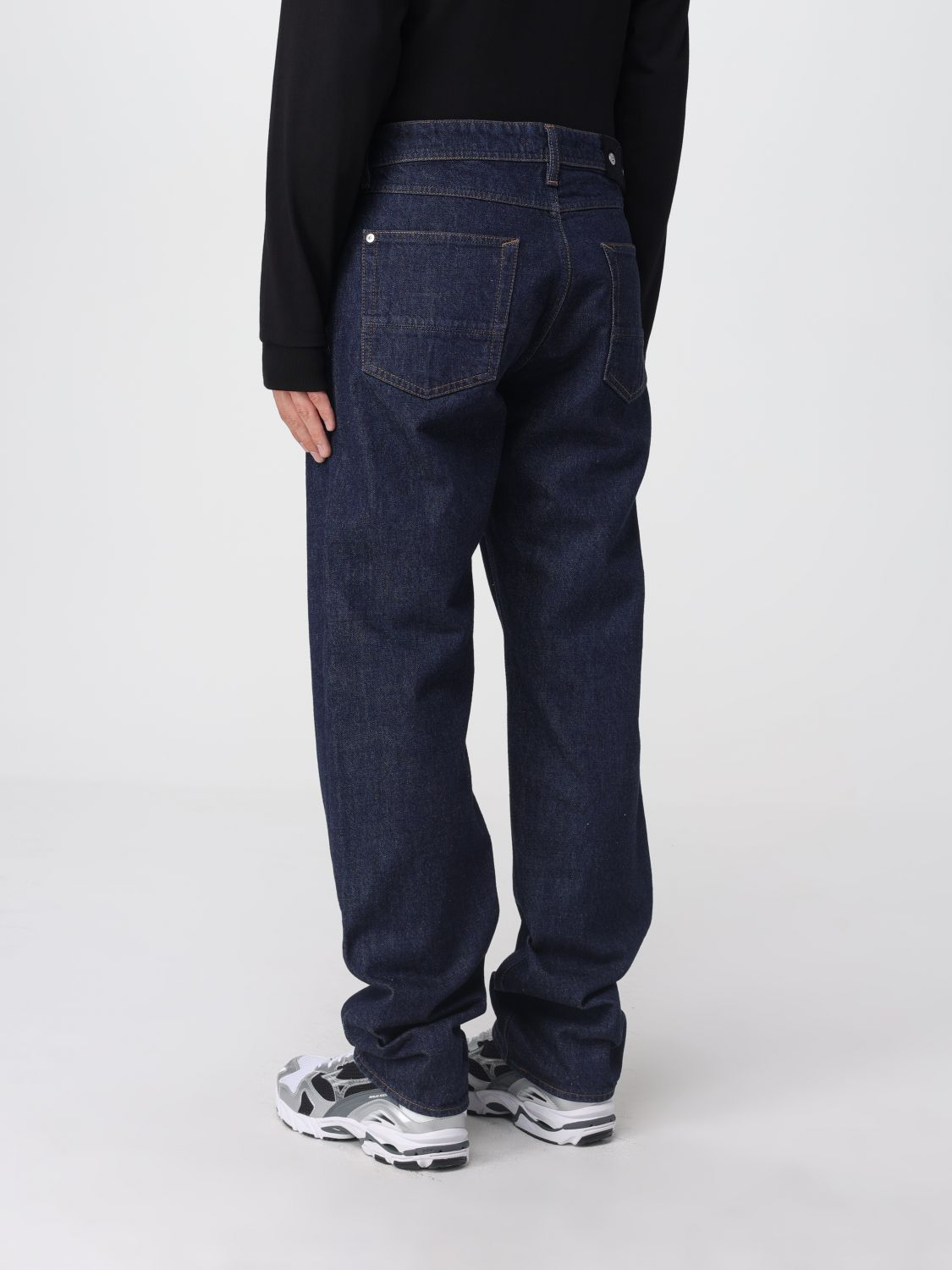 [Stone Island] Jeans SS26 J100005S00J7 VJ201