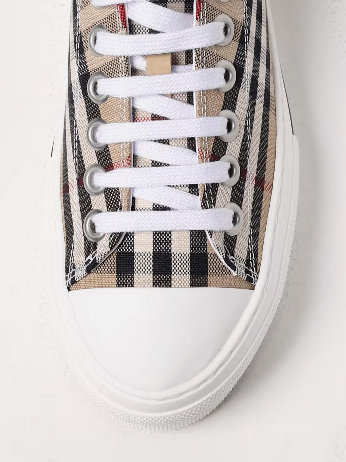 [Burberry] Sneakers SS26 8049745