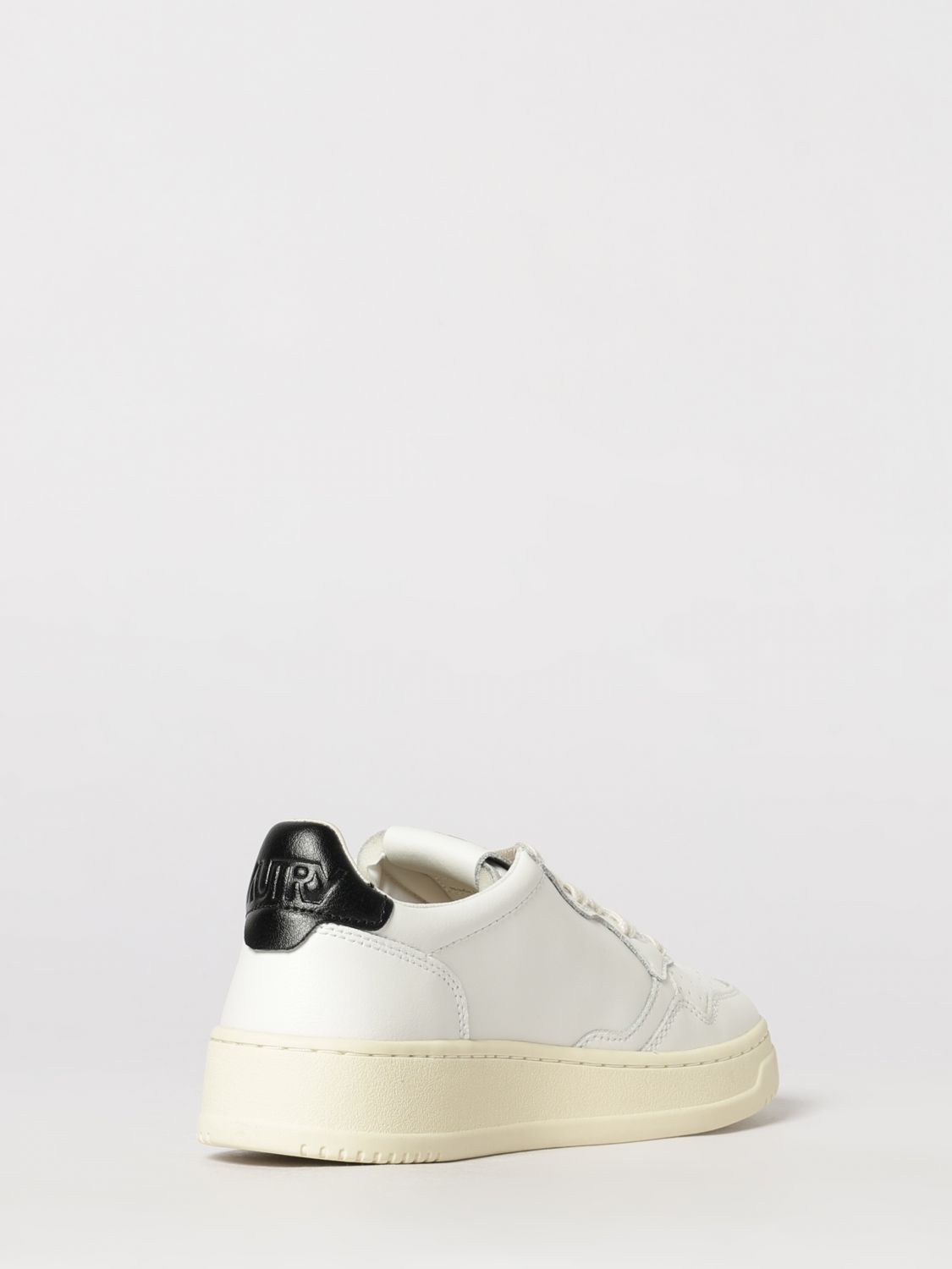 [AUTRY] Sneakers FW26 AULW LL22