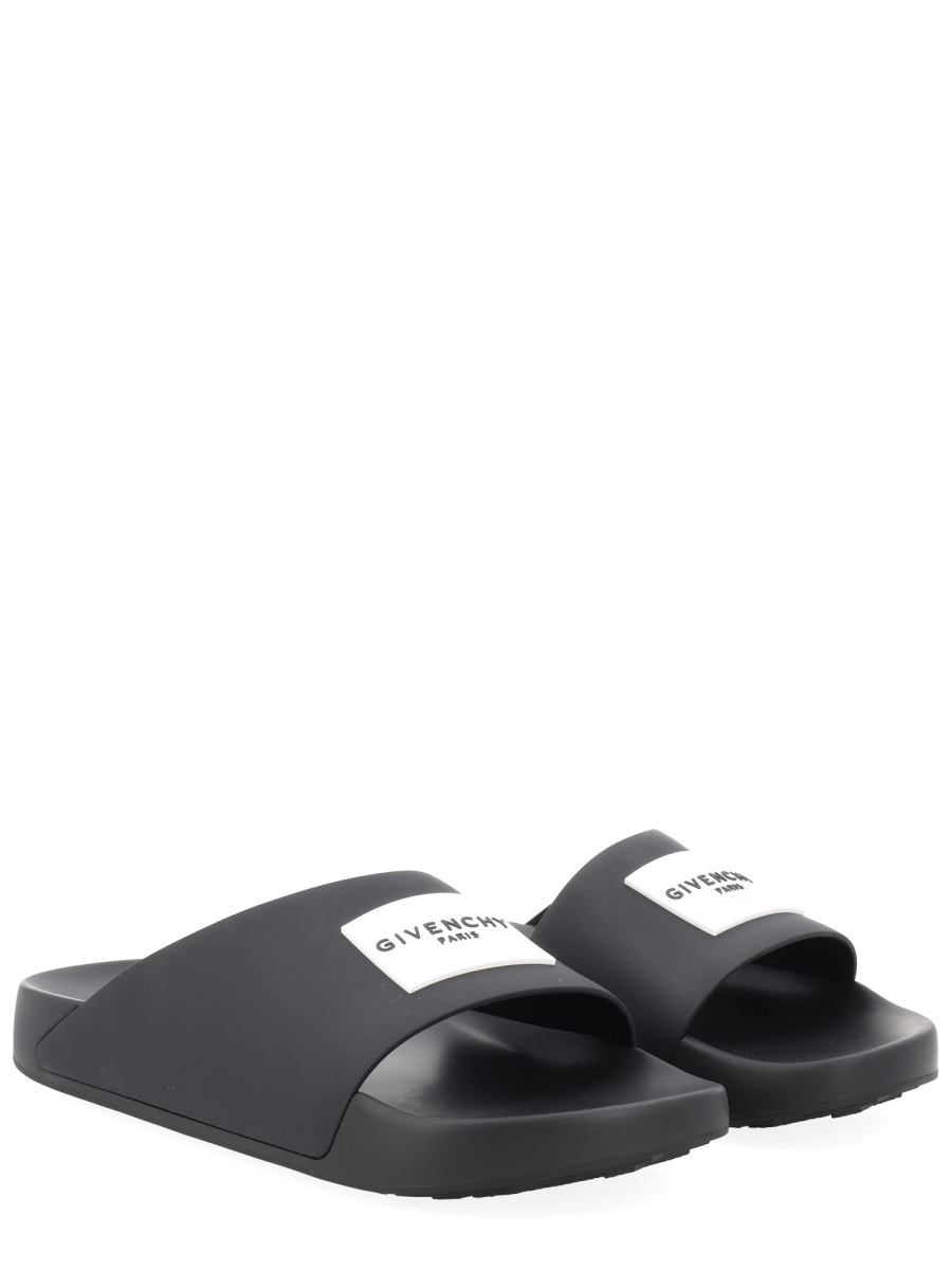 [Givenchy] Sandals FW26 BH302MH1XL_001