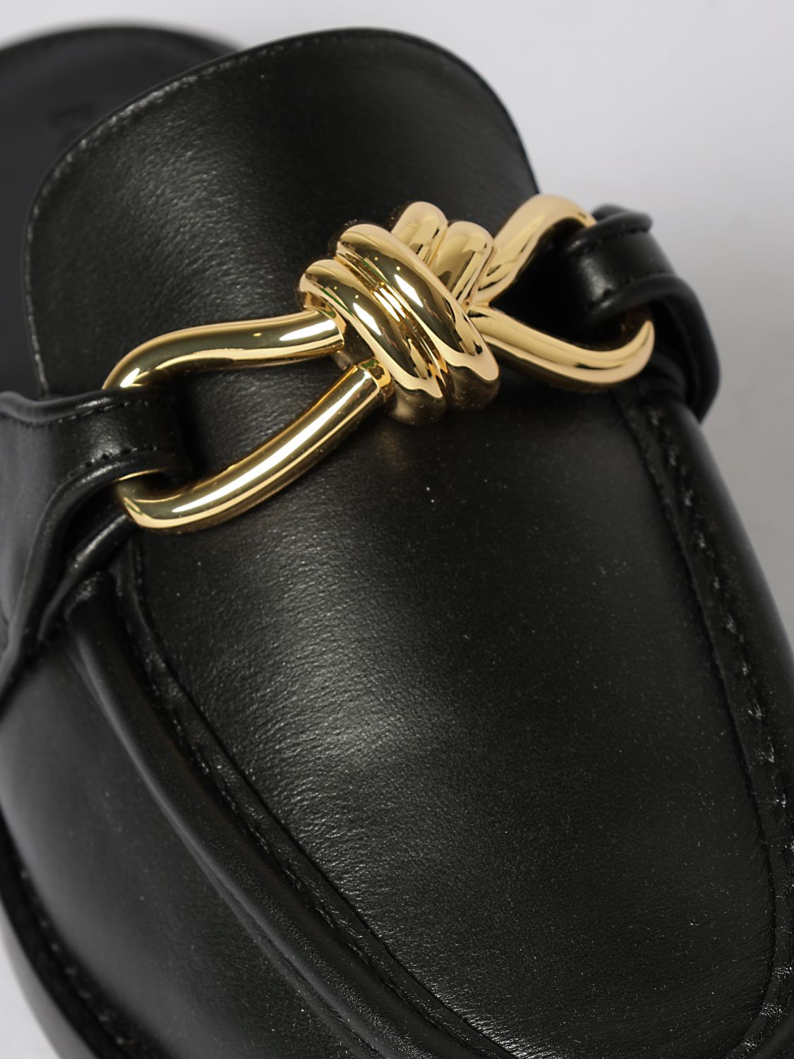 [Bottega Veneta] Mules SS26 817519V5DZ0 1000