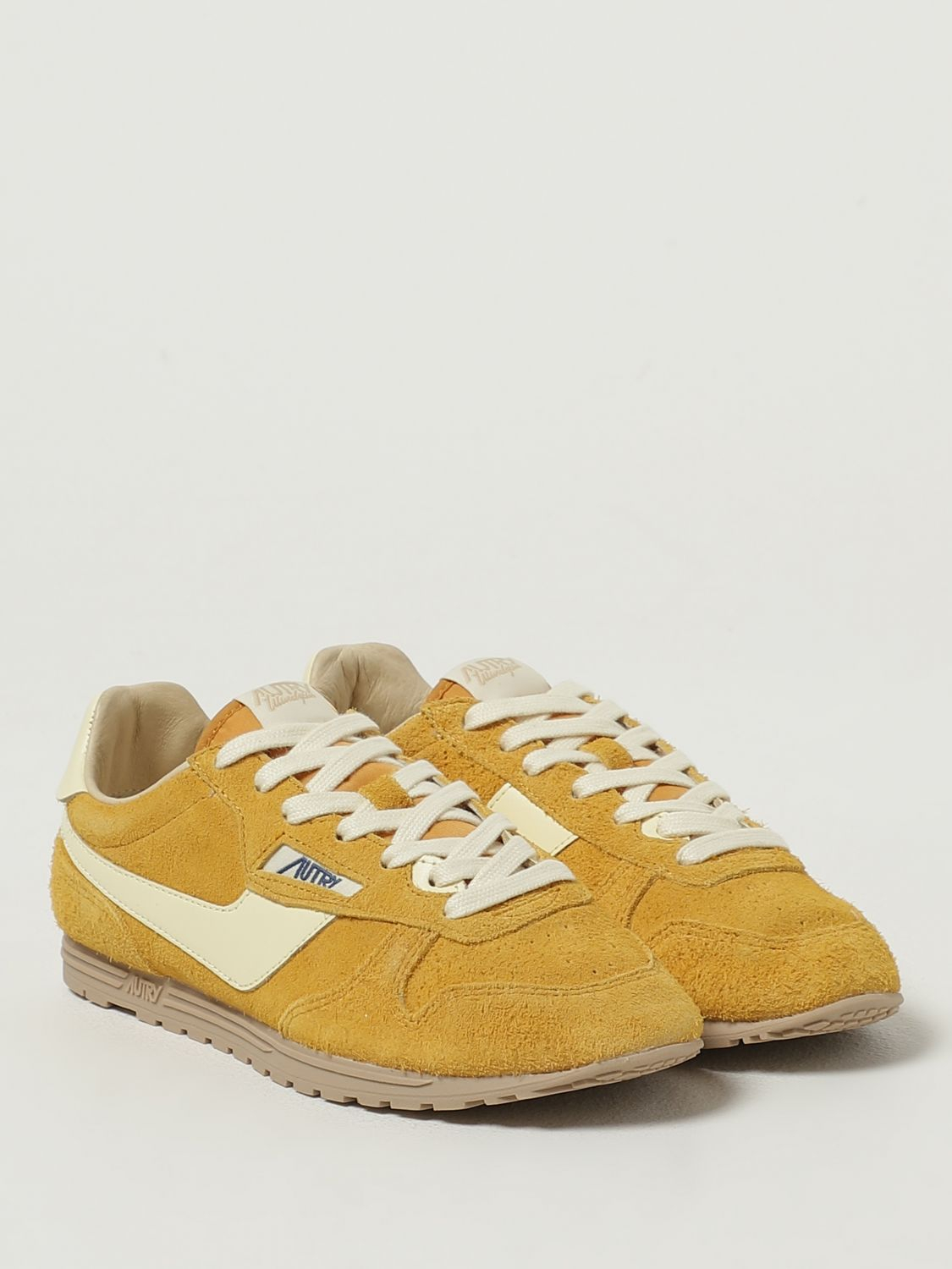 [AUTRY] Sneakers FW25 WSLWUB03
