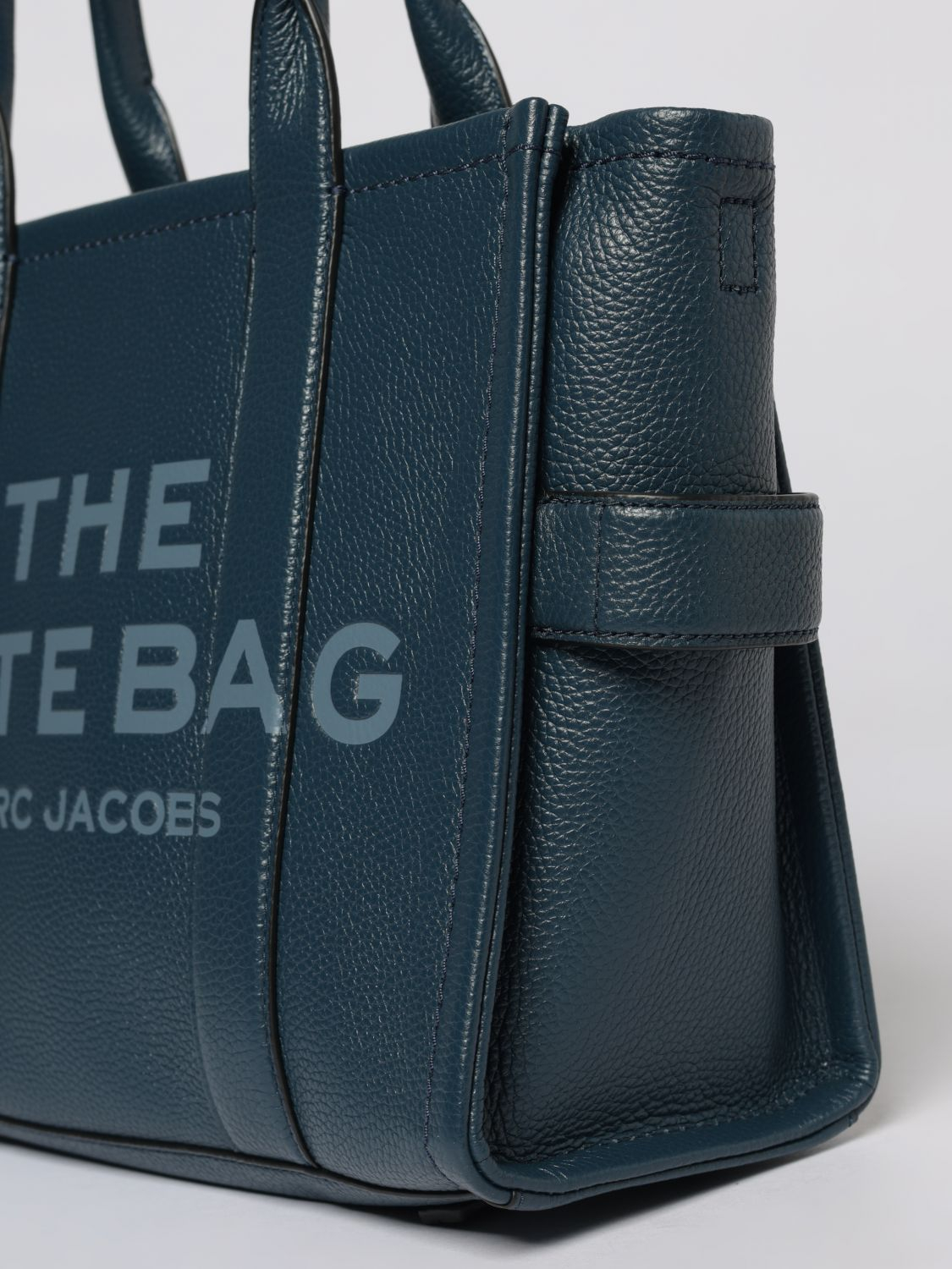 [Marc Jacobs] Tote bag SS26 H004L01PF21 426