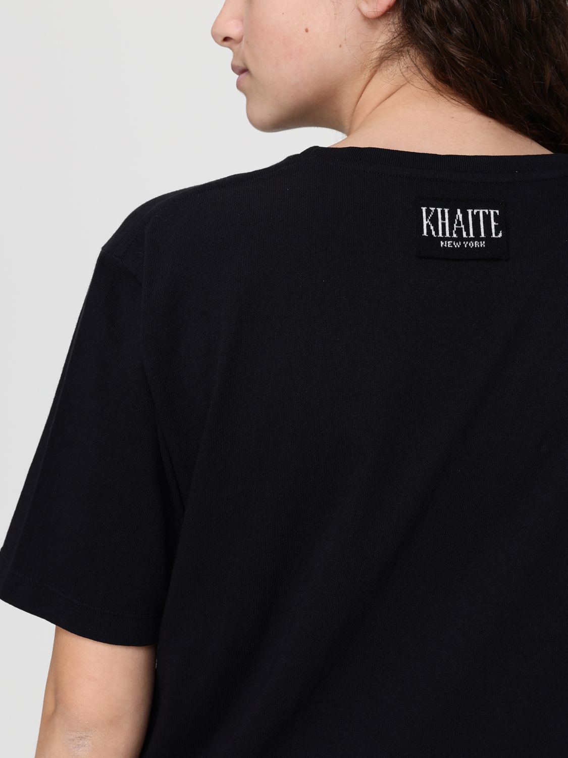 [KHAITE] T-shirts Short Sleeve SS26 2196138 200