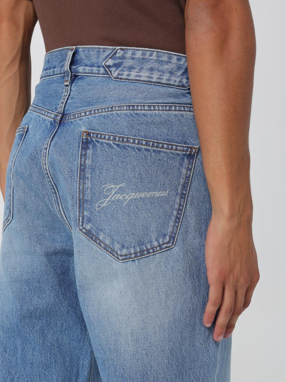 [JACQUEMUS] Jeans SS26 PAM00028AD00038 33C