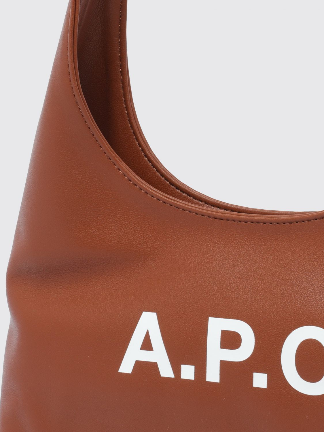 [A.P.C.] Shoulder bag FW26 PUAATF67027 CAD