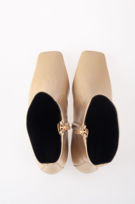 [By Far] Boots CO 8156340453673