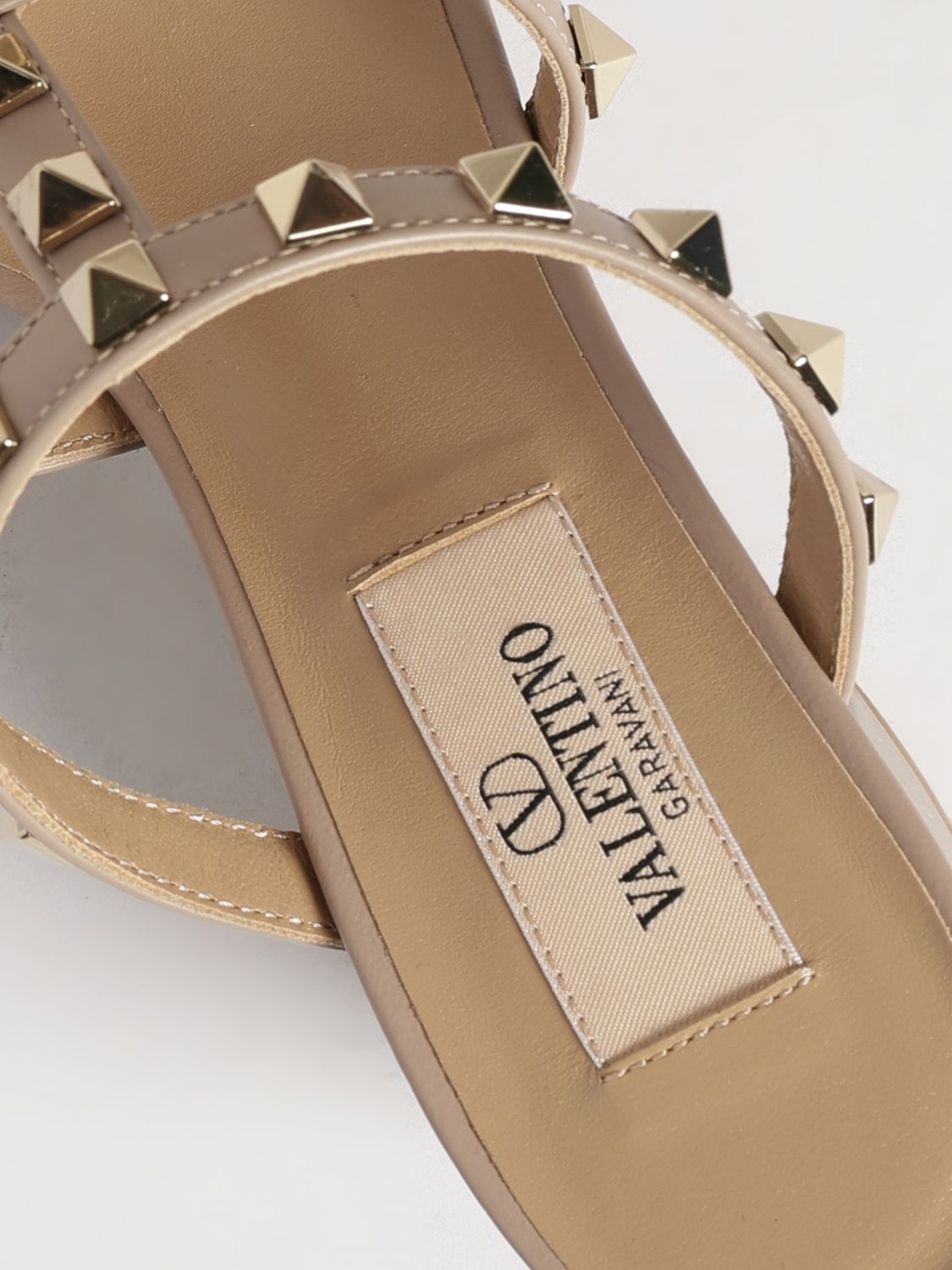 [Valentino Garavani] Sandals FW26 S0C47VOD P45
