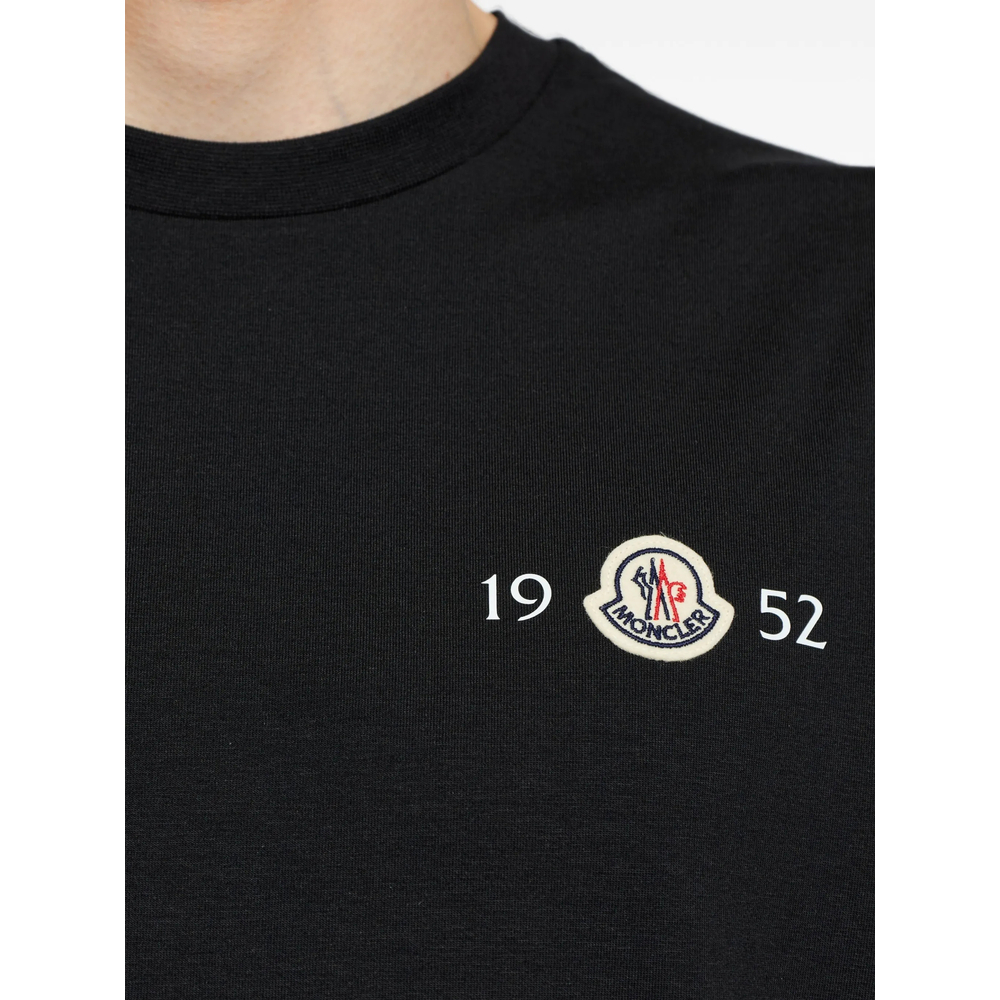 [Moncler] T-shirts Short Sleeve FW26 8790F 8C000-52 999