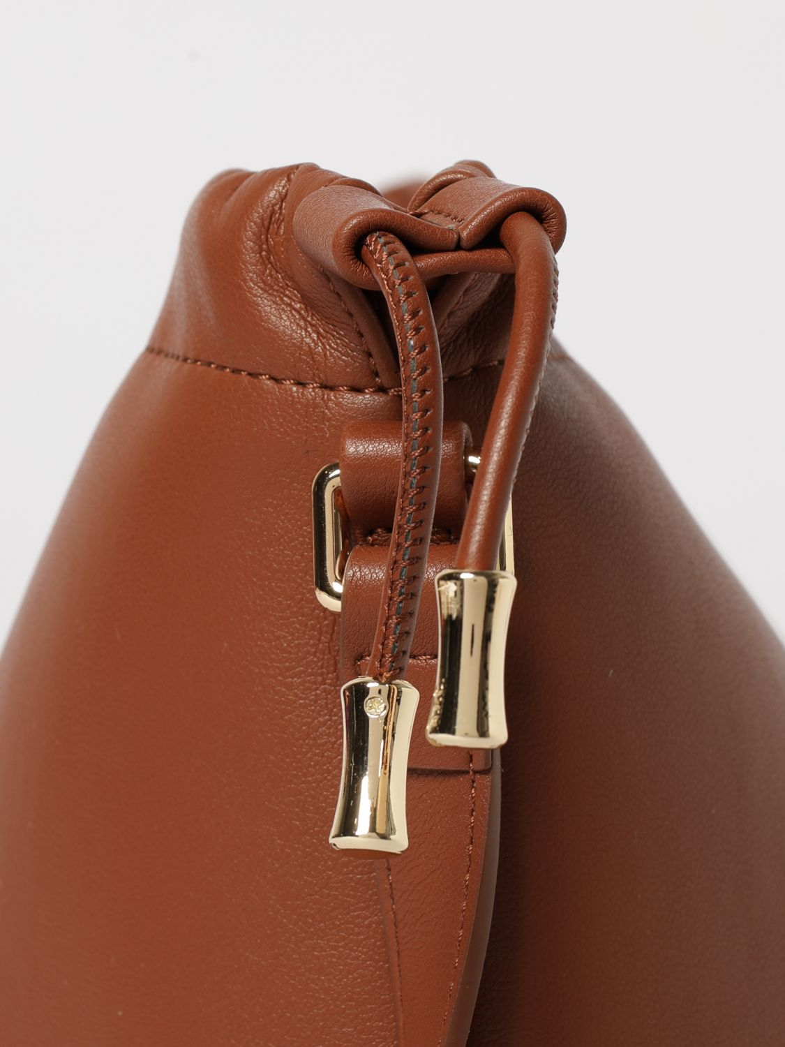 [A.P.C.] Cross body bag FW26 PUAATF61583 CAD