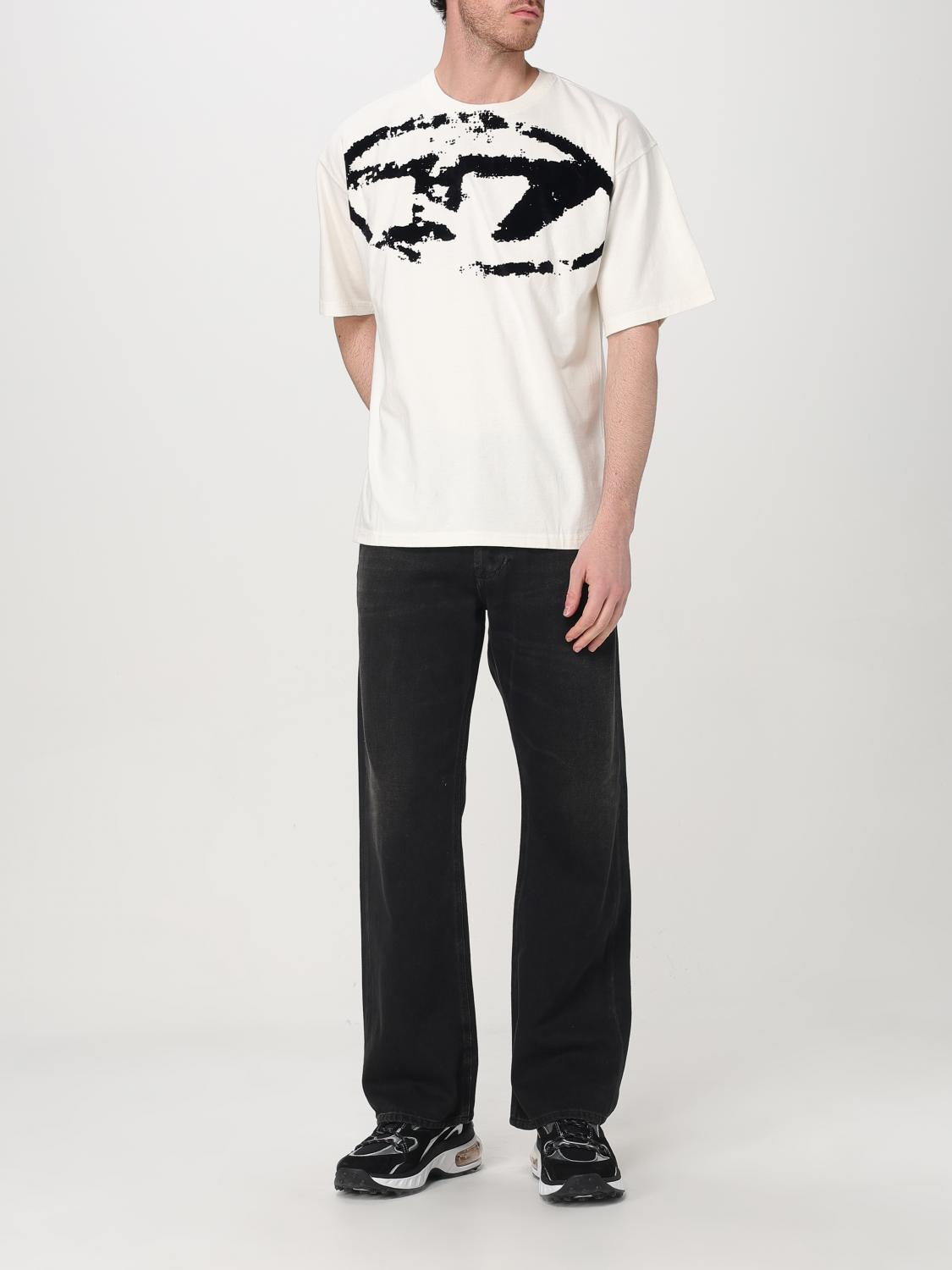 [Diesel] T-shirts Short Sleeve SS26 A130490DQAU 141A