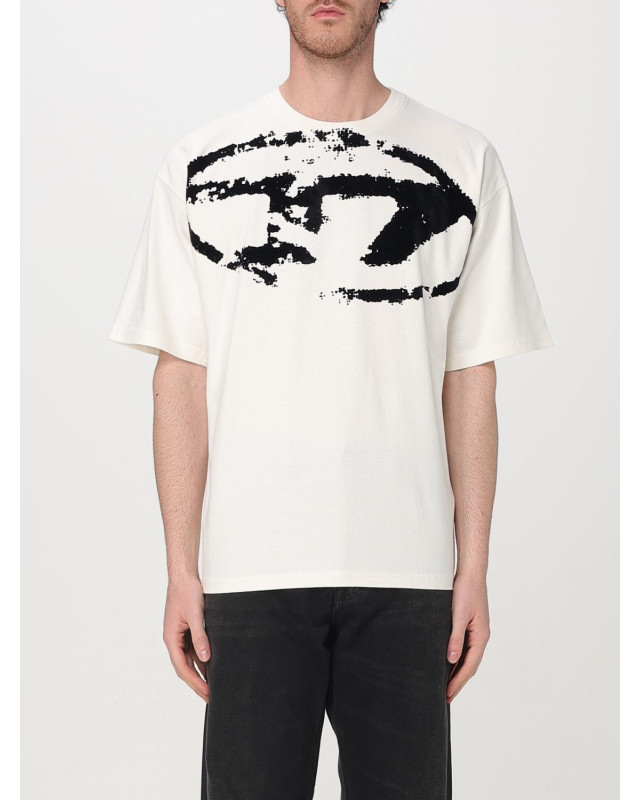 [Diesel] T-shirts Short Sleeve SS26 A130490DQAU 141A