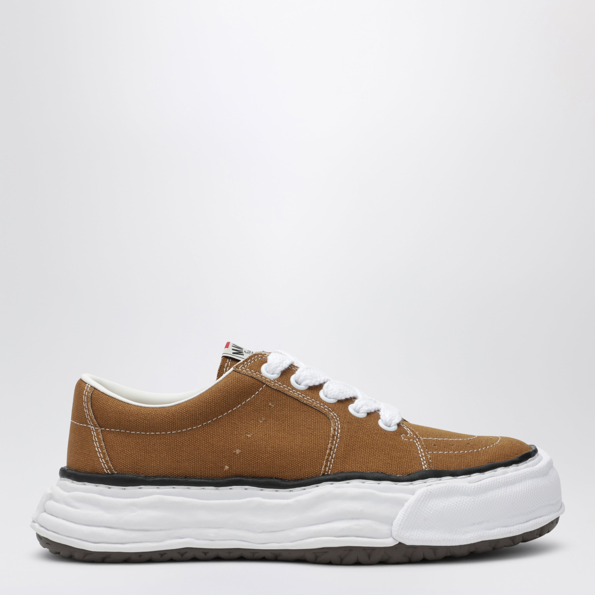 [Maison Mihara Yasuhiro] Sneakers SS26 A16FW703CO