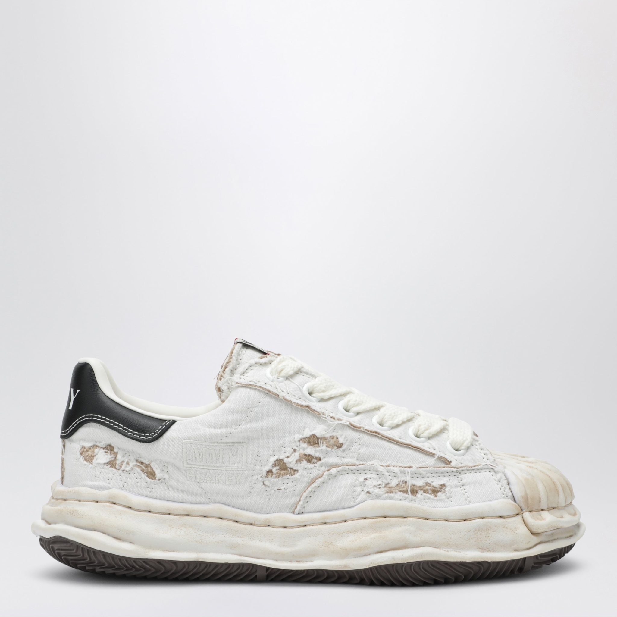 [Maison Mihara Yasuhiro] Sneakers SS26 A16FW729CO
