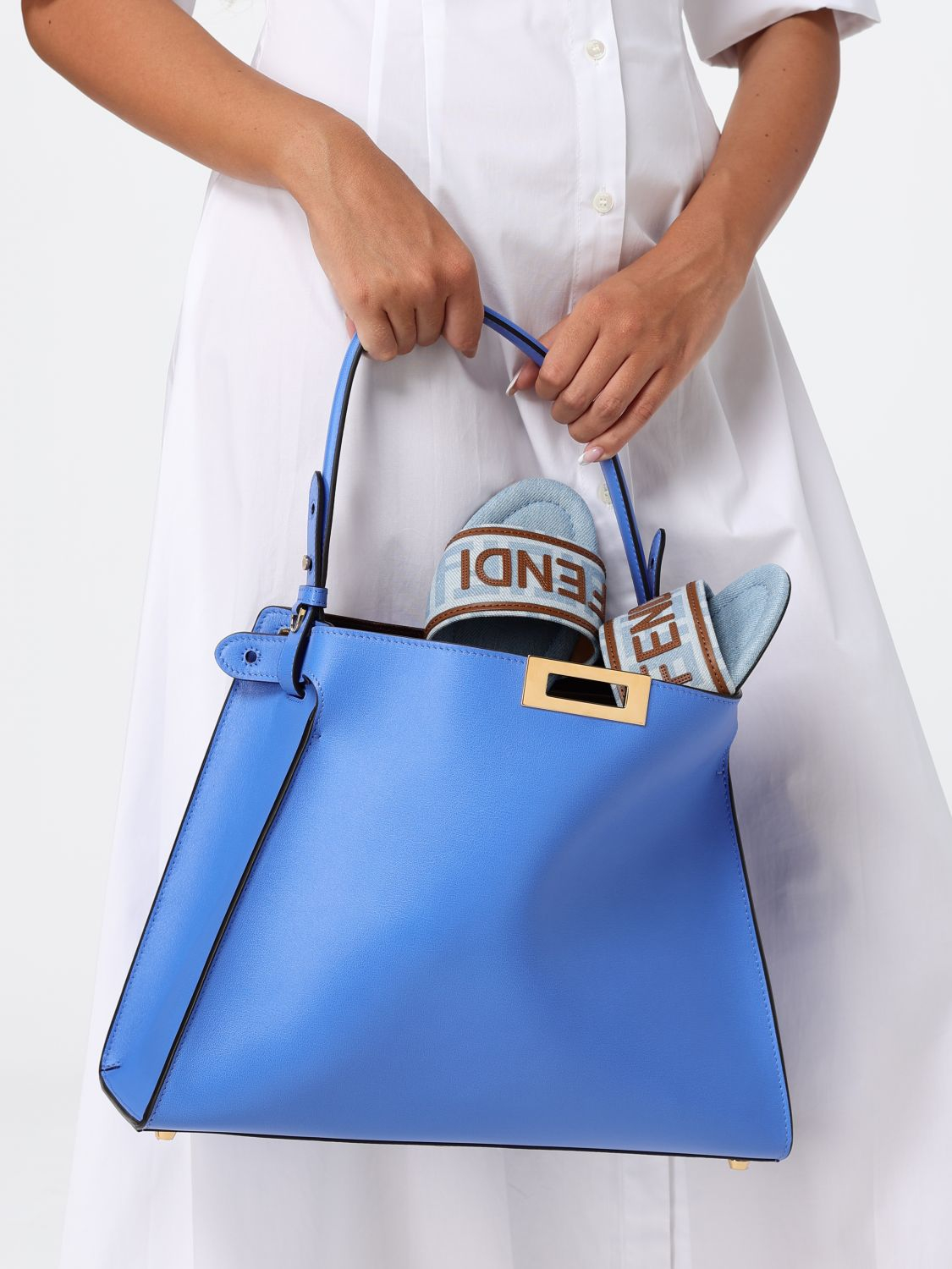 [Fendi] Tote bag FW26 8BN368AWPF F1WM1