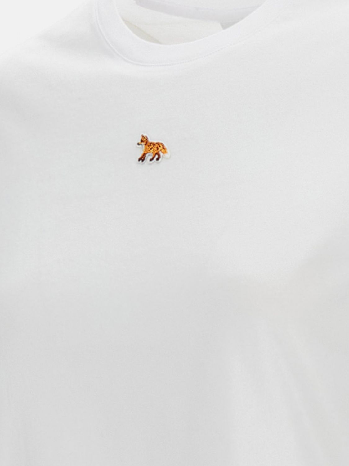 [MAISON KITSUNE] T-shirts Short Sleeve SS26 PW00111KJ7026 P100