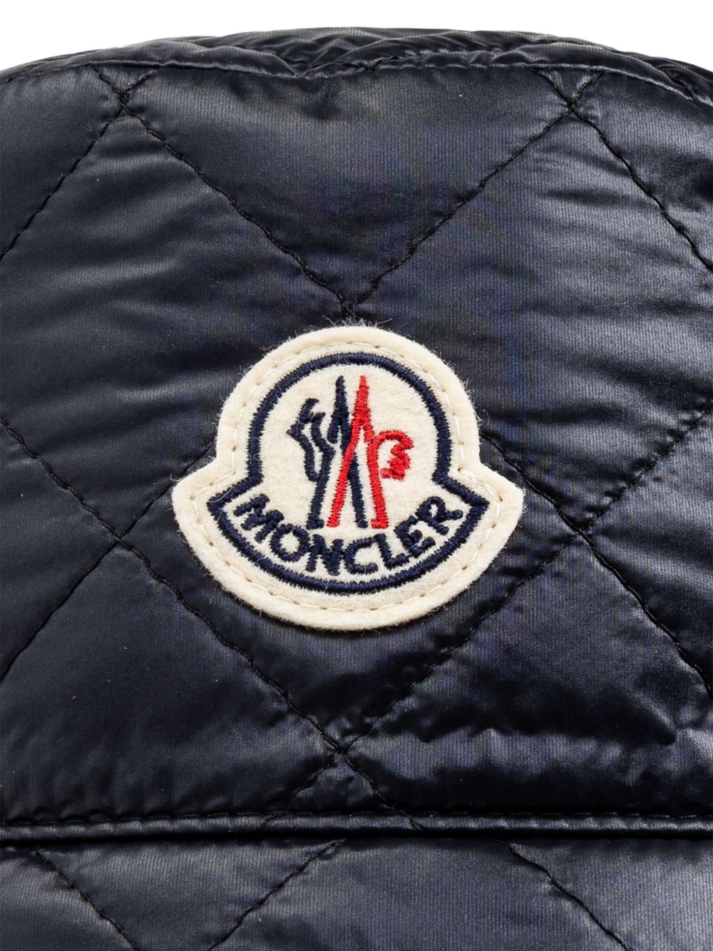 MONCLER K20933B00027 788RA778