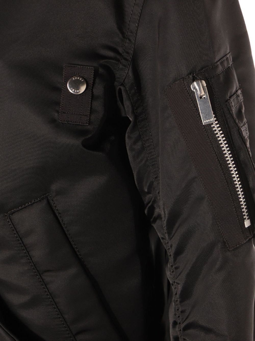 SACAI 25-07992 001