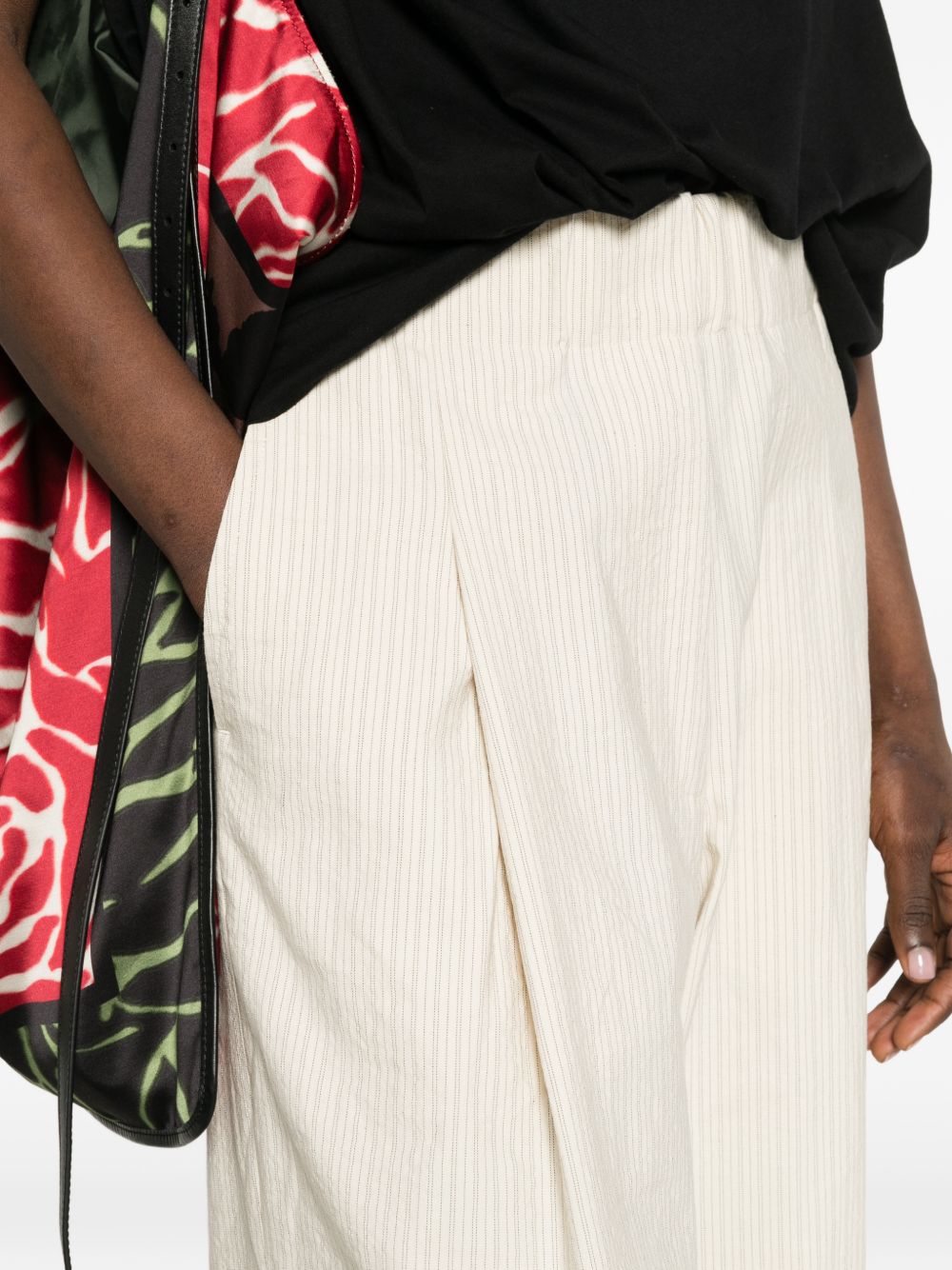 DRIES VAN NOTEN 010909 3360005