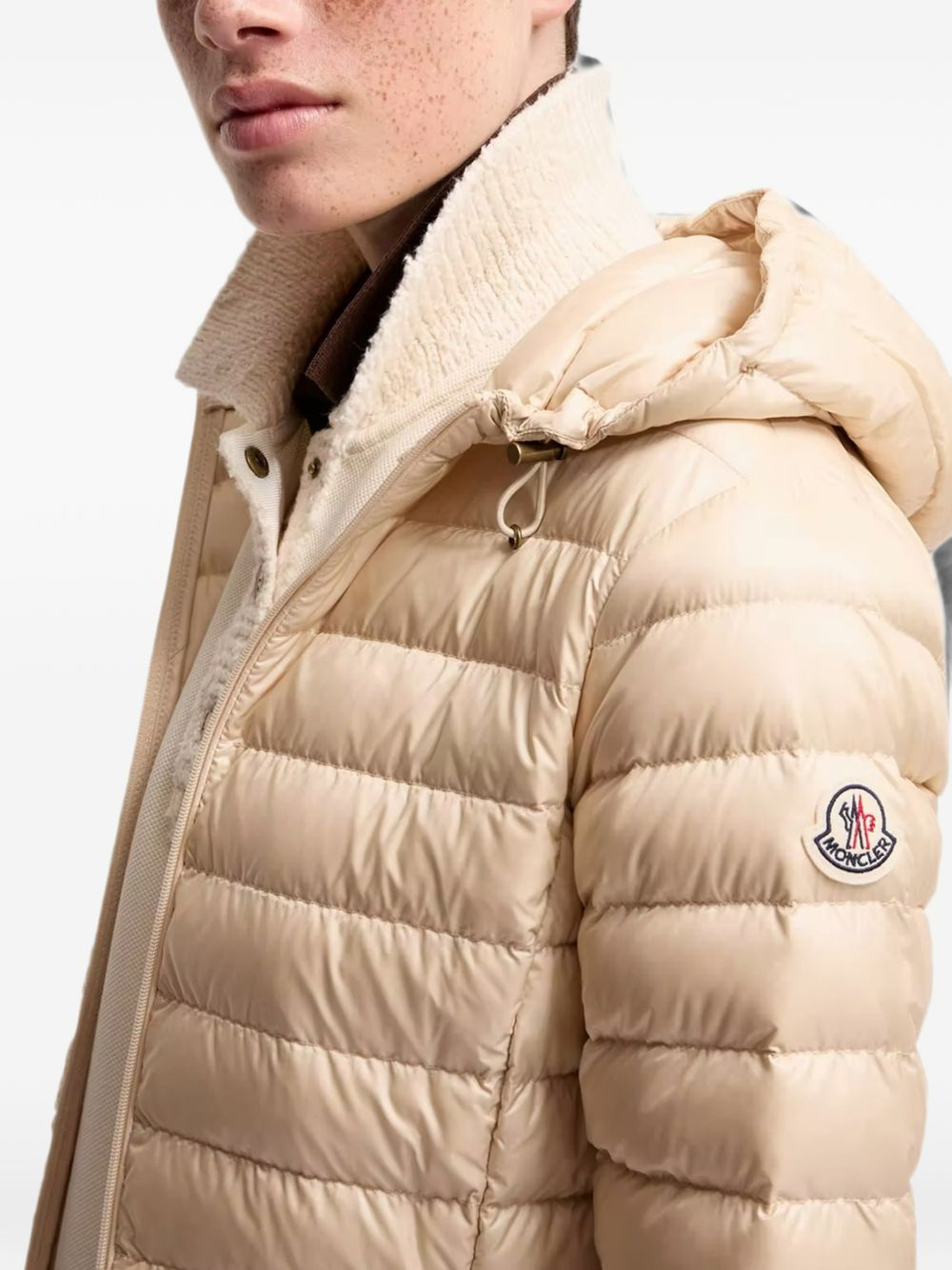 [Moncler] Down jacket FW26 L20931A00092597YG21N