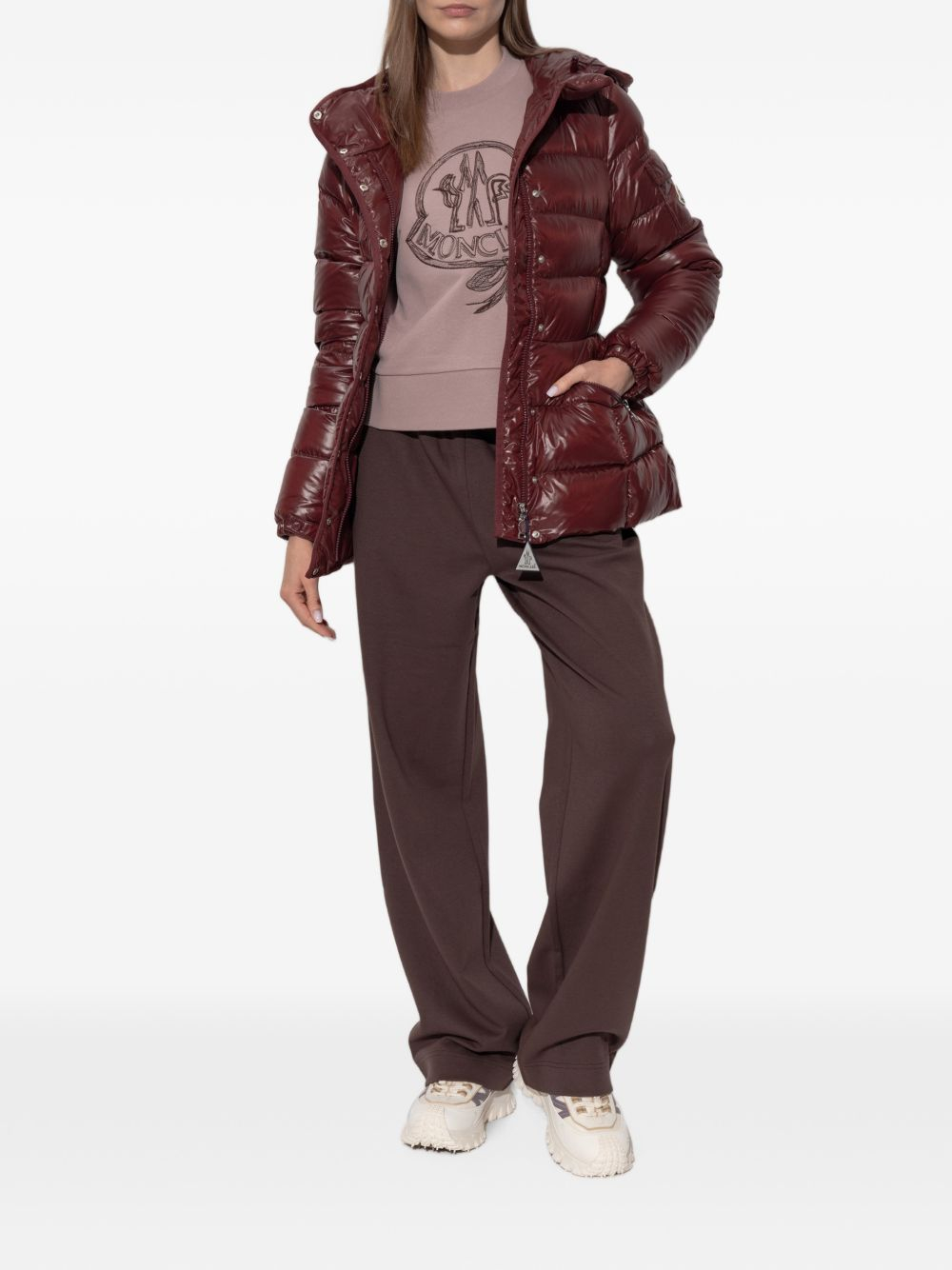 [Moncler] Down jacket FW26 L20931A00143597Z8464