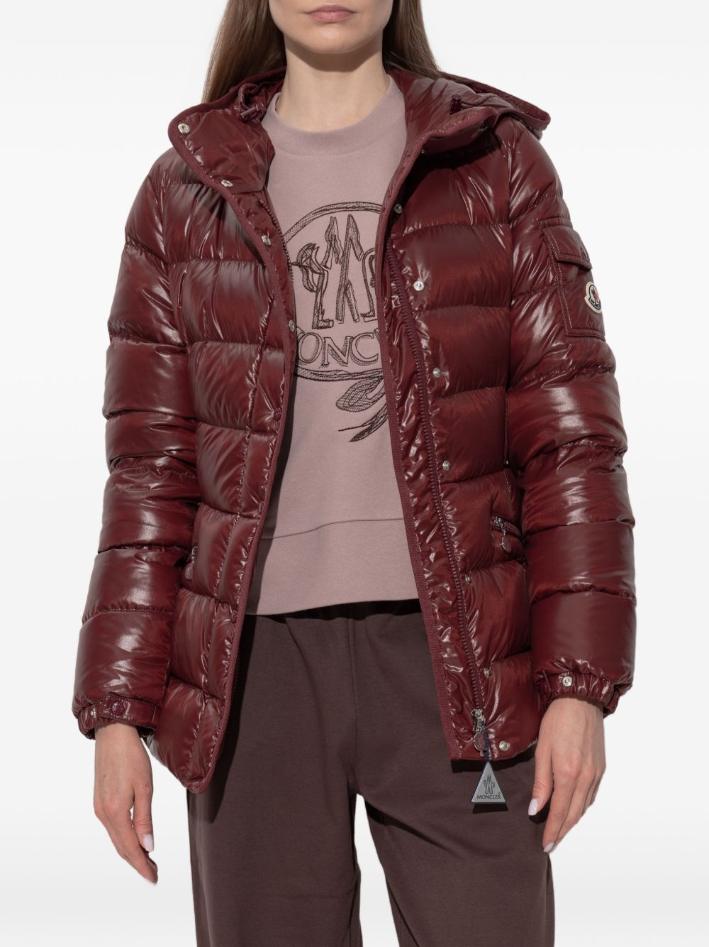 [Moncler] Down jacket FW26 L20931A00143597Z8464