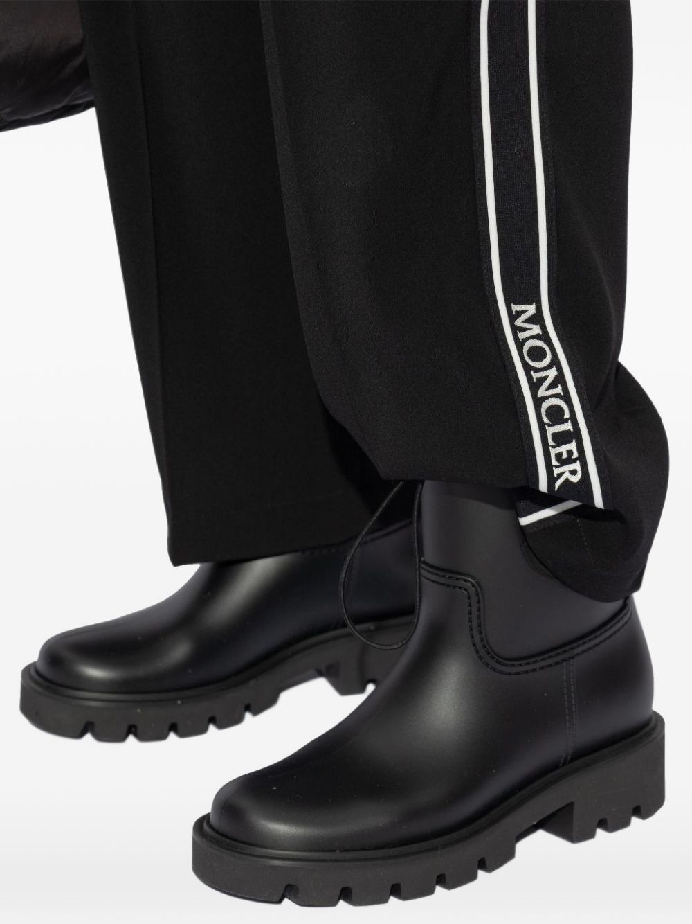 MONCLER L209B4G00190 M4522999