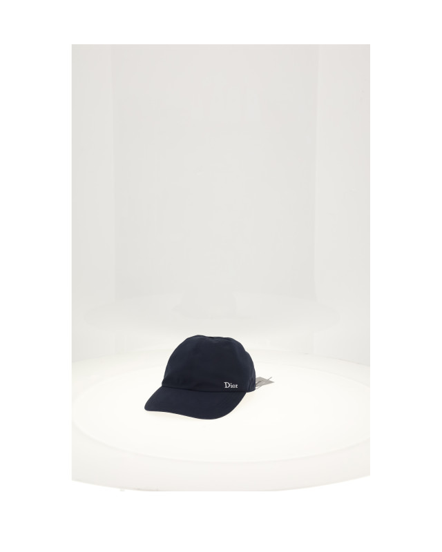 CAP DIOR LOGO