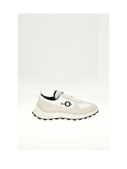 SNEAKER SQUASH