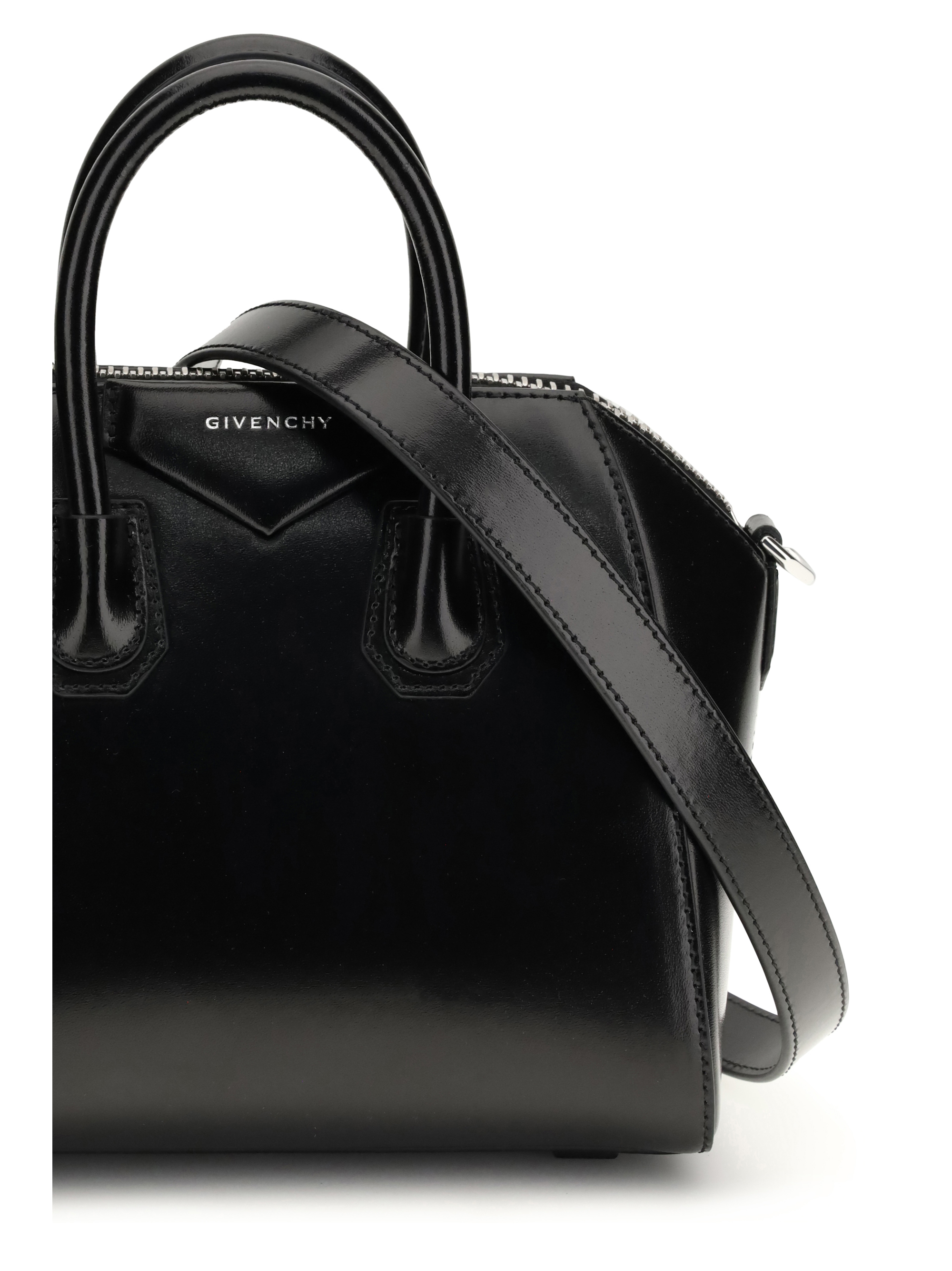 Box leather Antigona mini Handbag