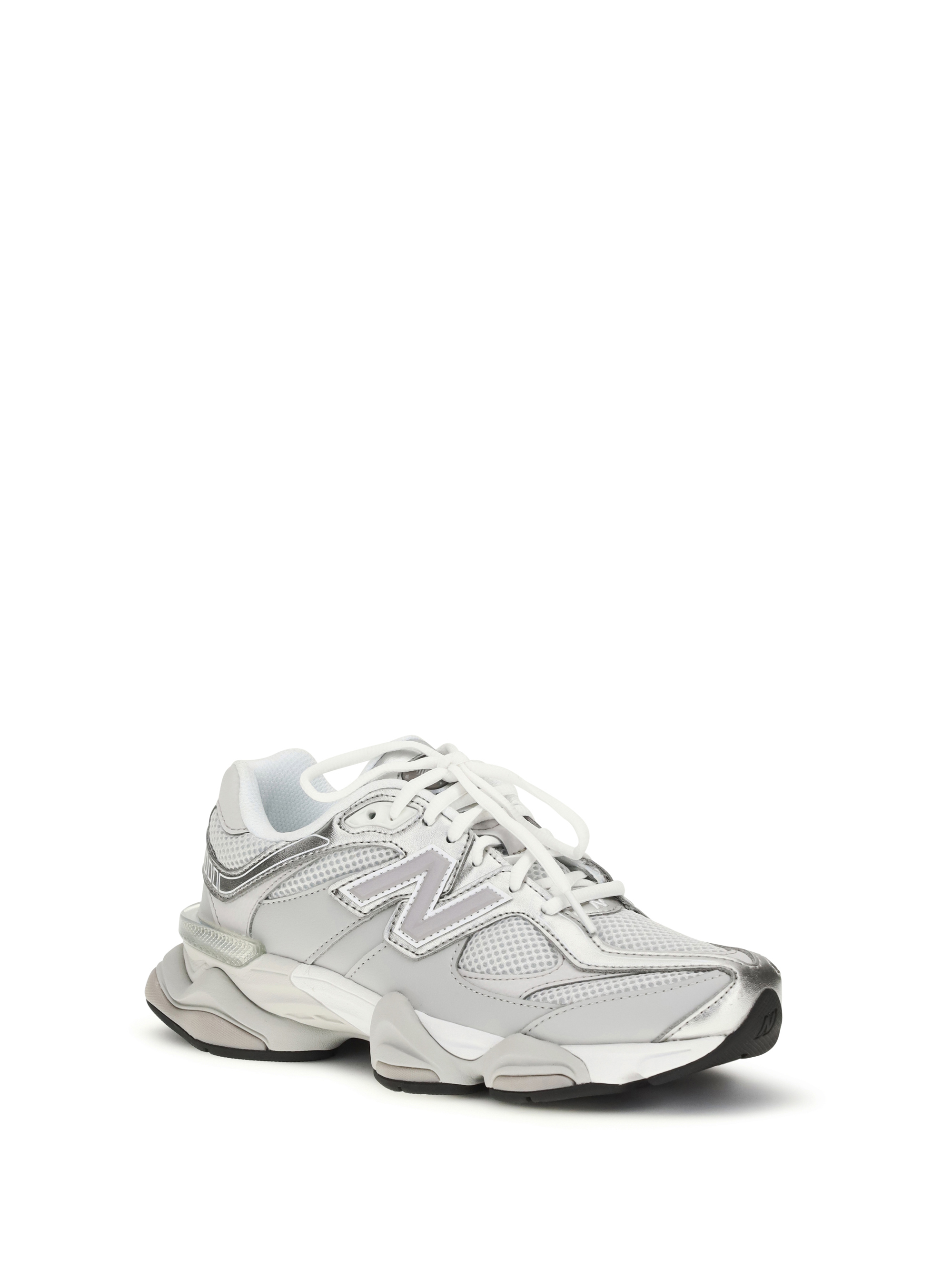 9060 Sneakers