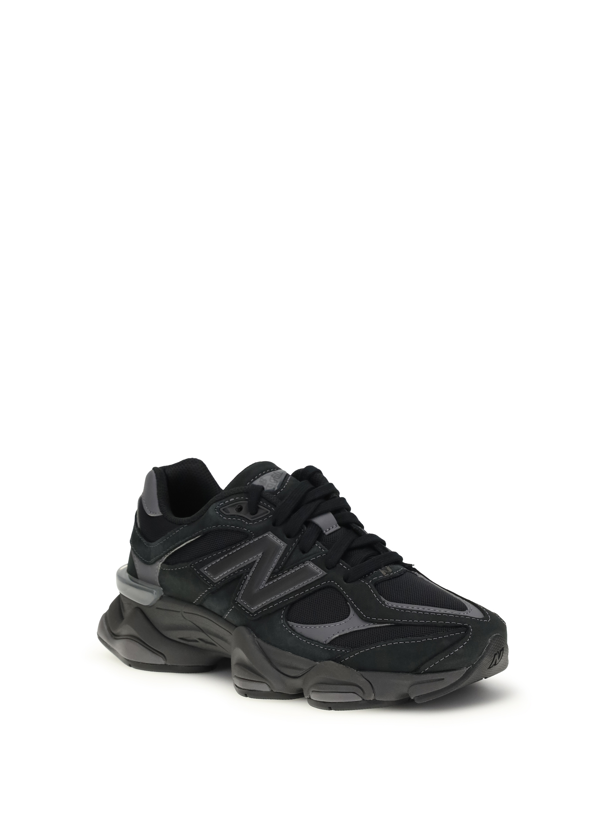 9060 Sneakers
