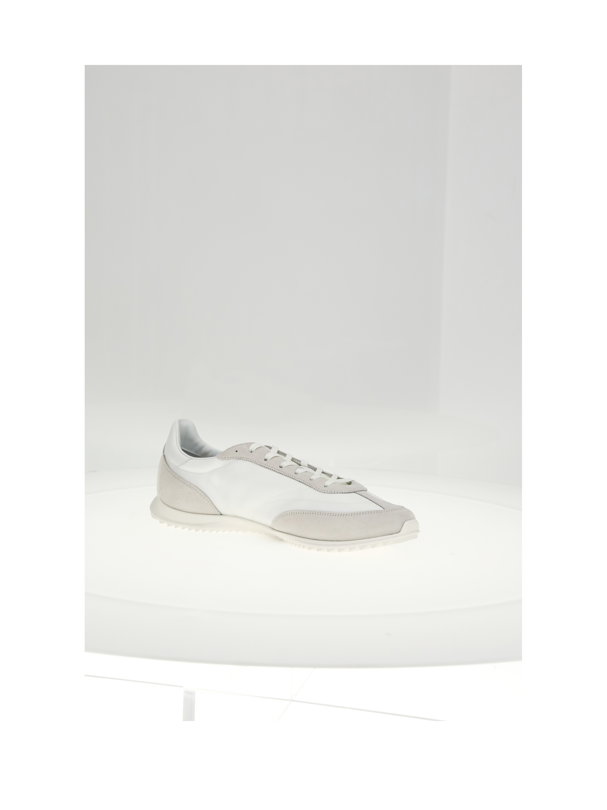 LOW LACE-UP SNEAKER W/ TRIOMPH