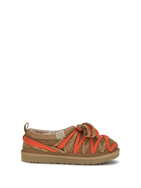Tasman Lace Sandals