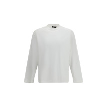 Long-sleeved T-shirt