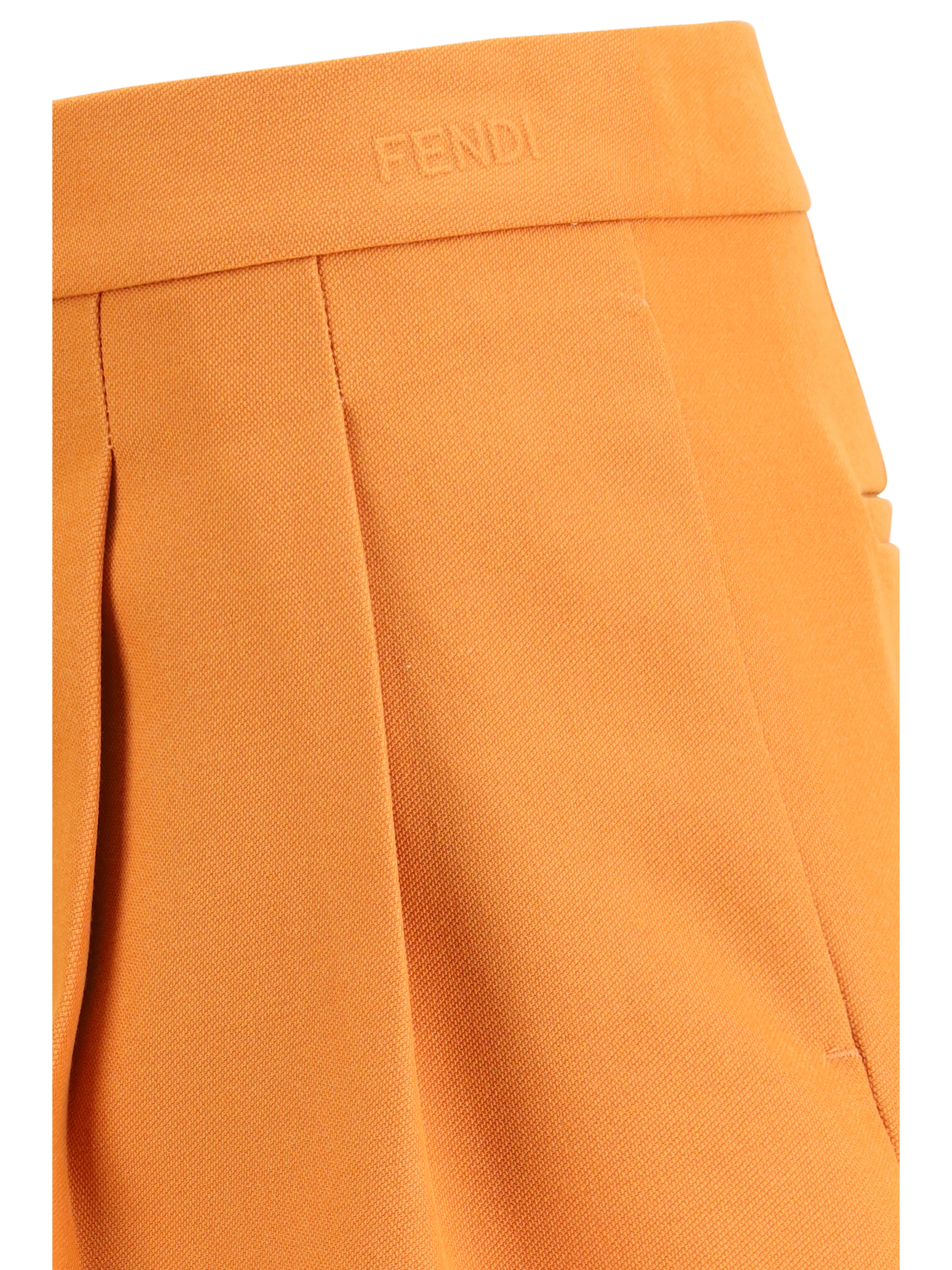 Grain de Poudre wool Shorts