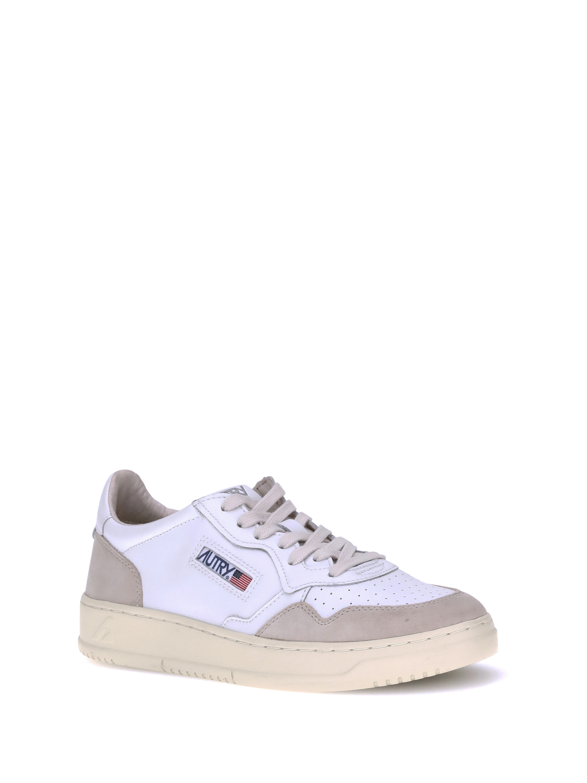 Medalist Low Sneakers