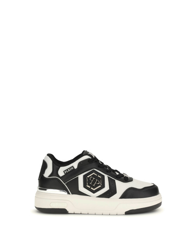 Sk8r Sneakers