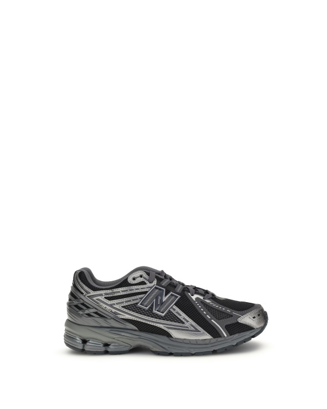 1906R Sneakers