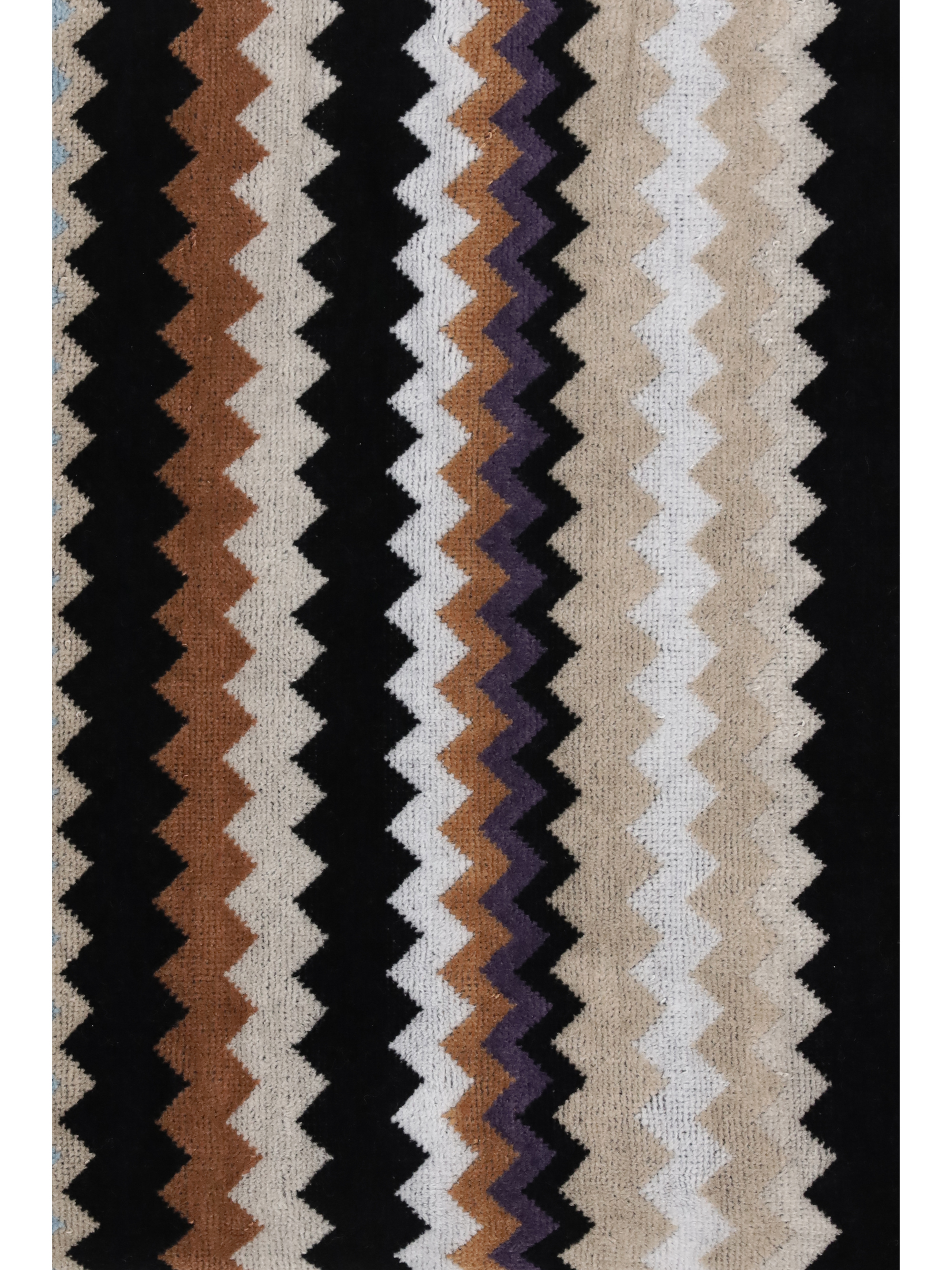 Zig zag patterned cotton Towel
