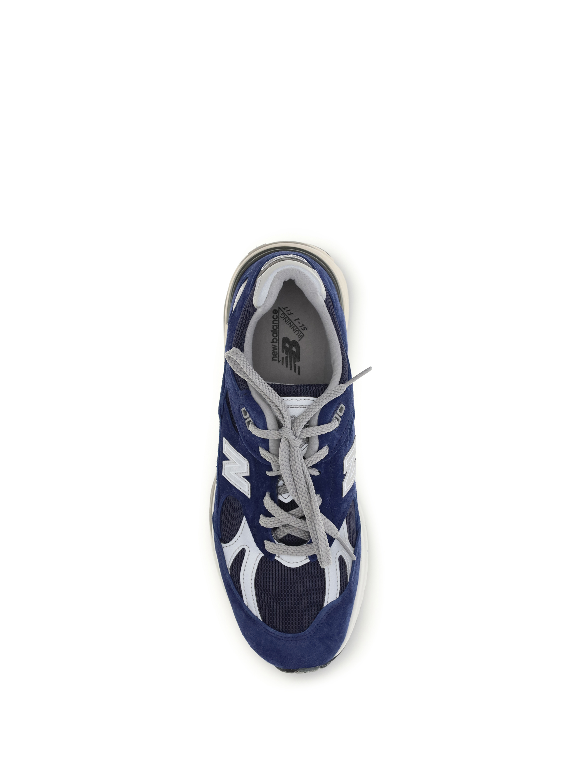 991v2 Sneakers