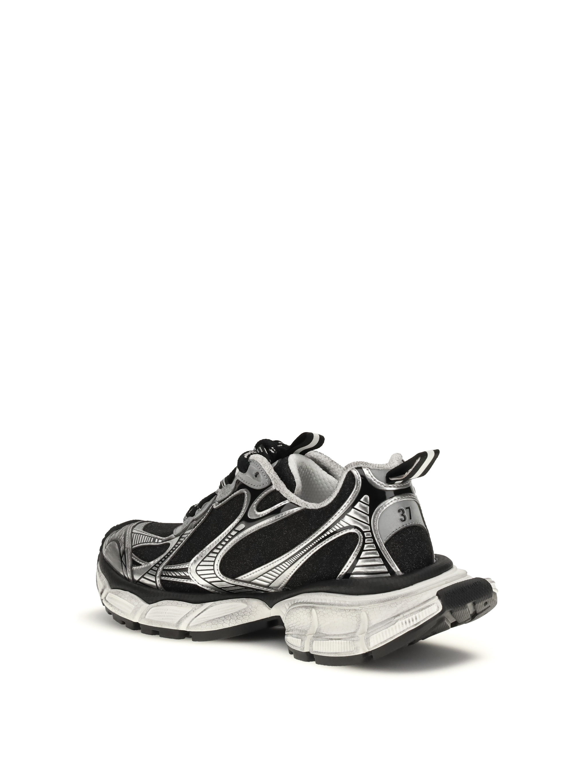 3XL Sneakers