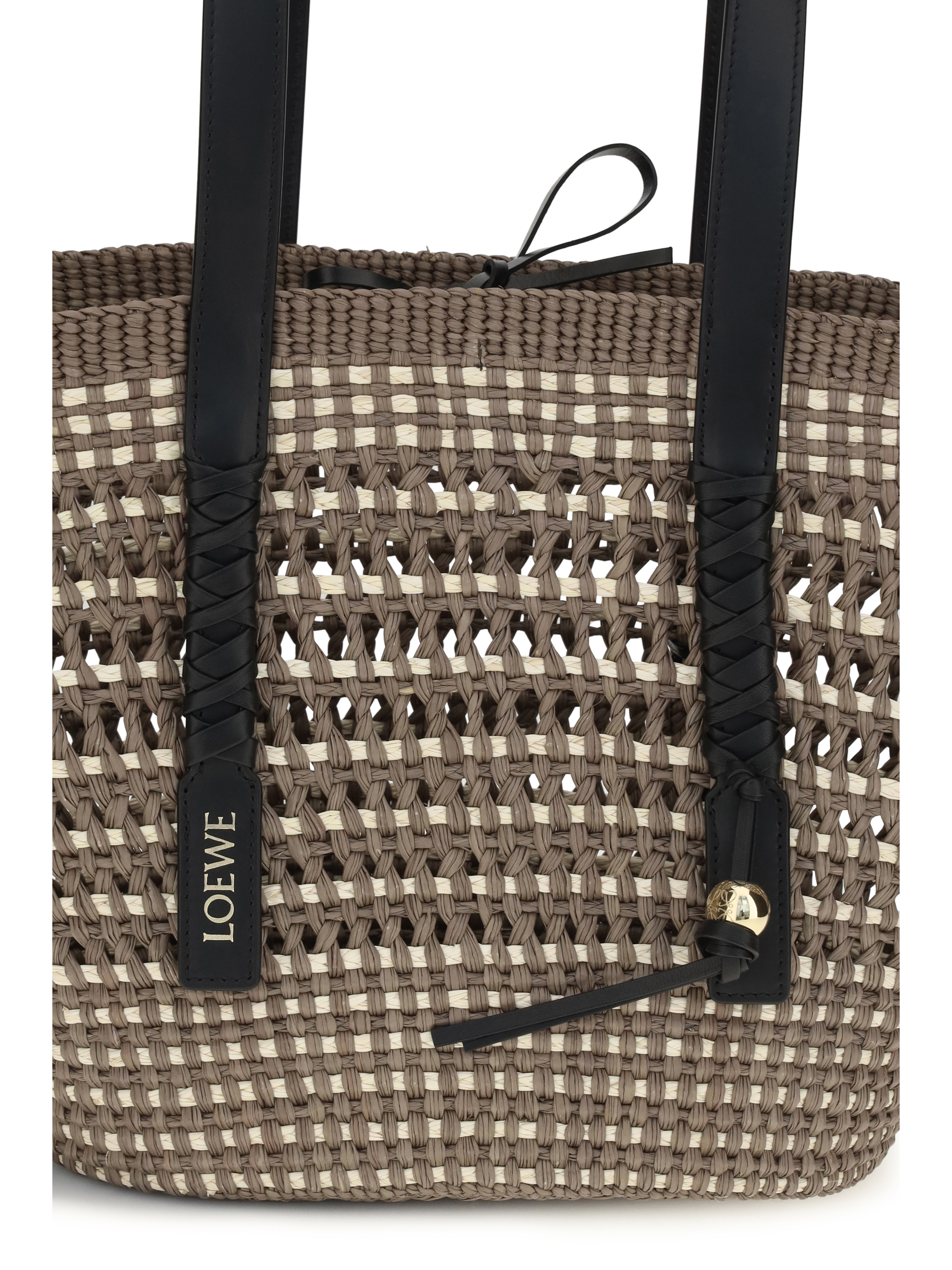 Medium Braid Basket Shoulder Bag in Iraca palm and calfskin