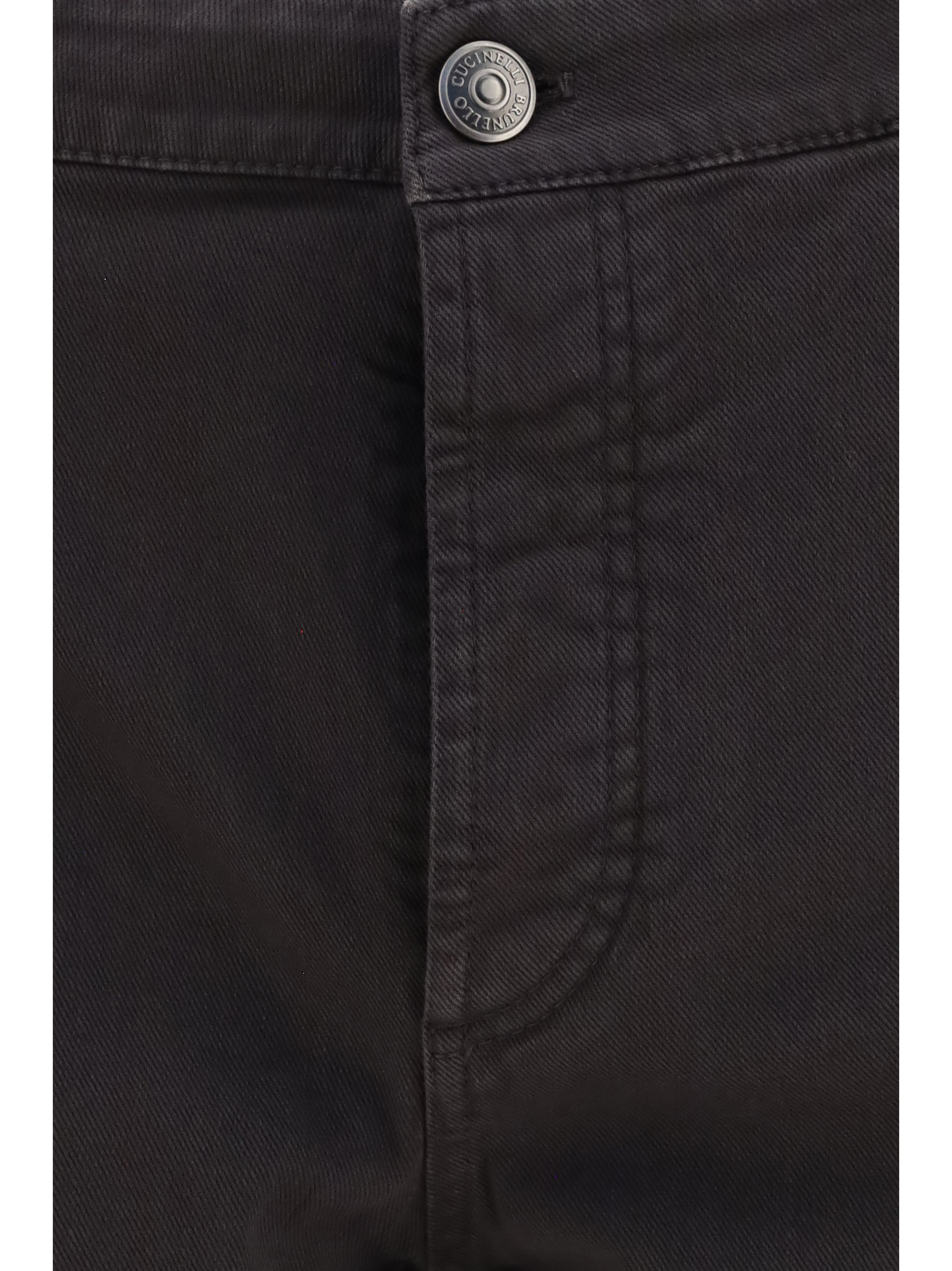 Jeans with turn-up hem