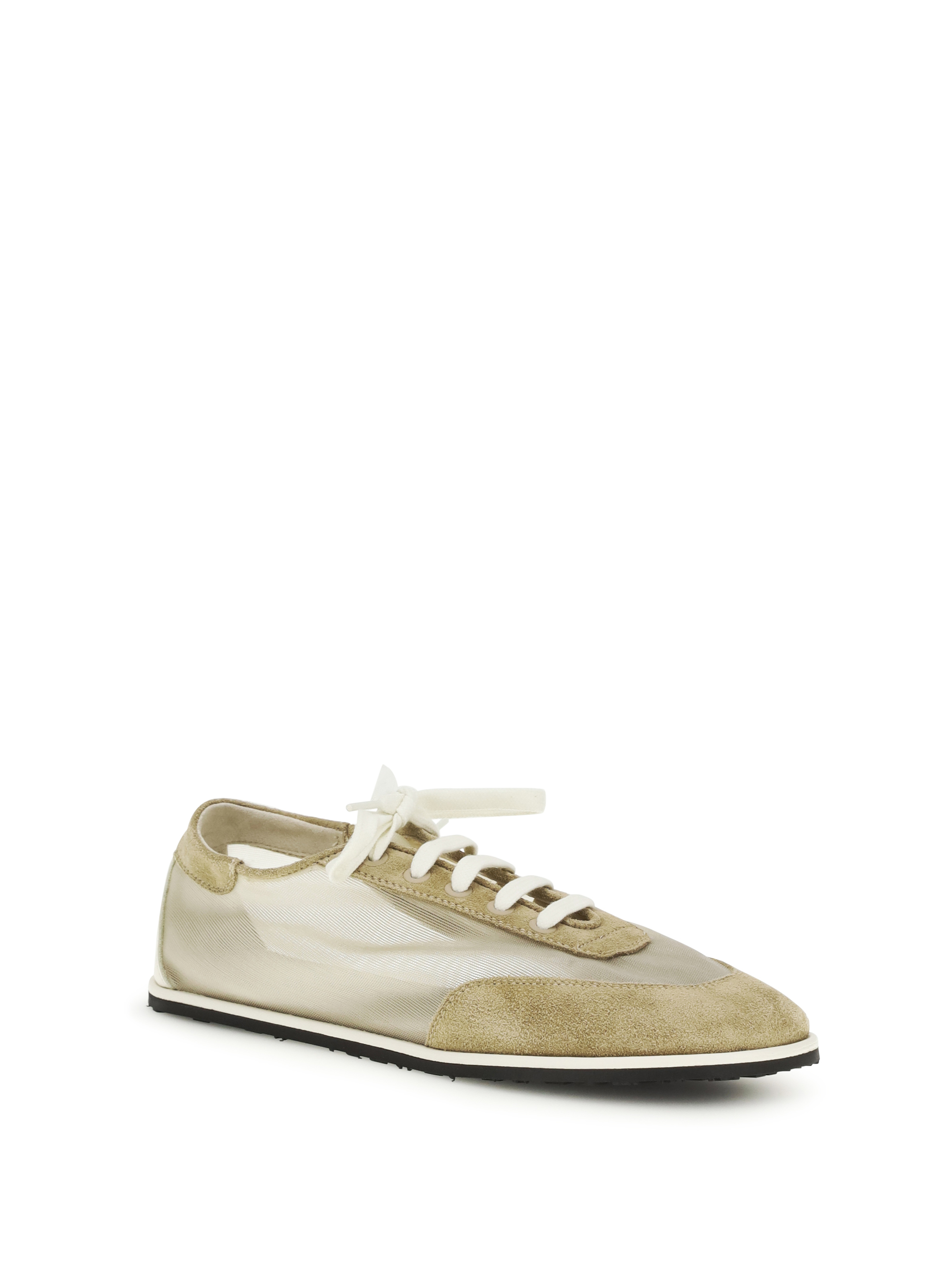 Bella Sneakers