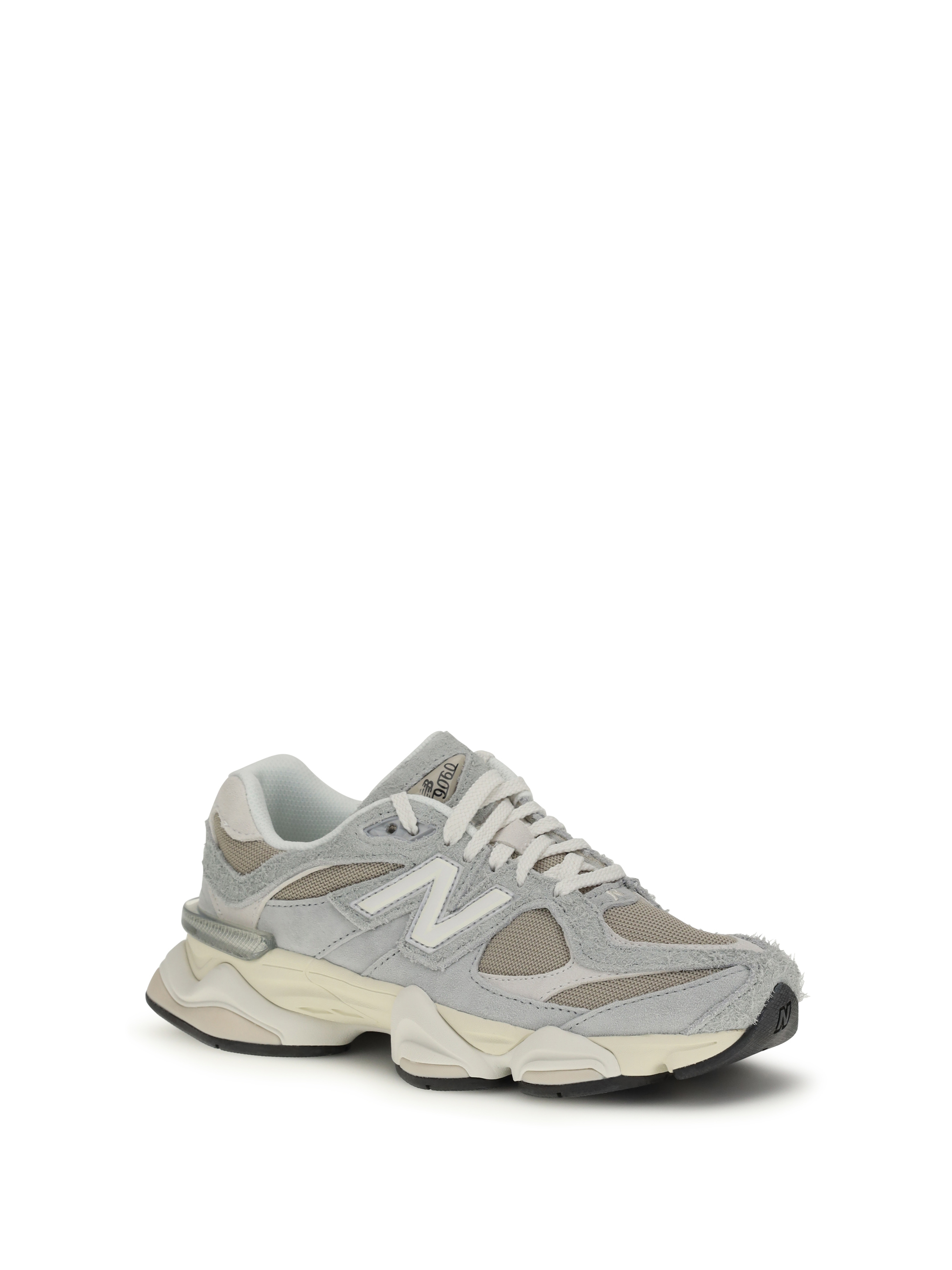 9060 Sneakers