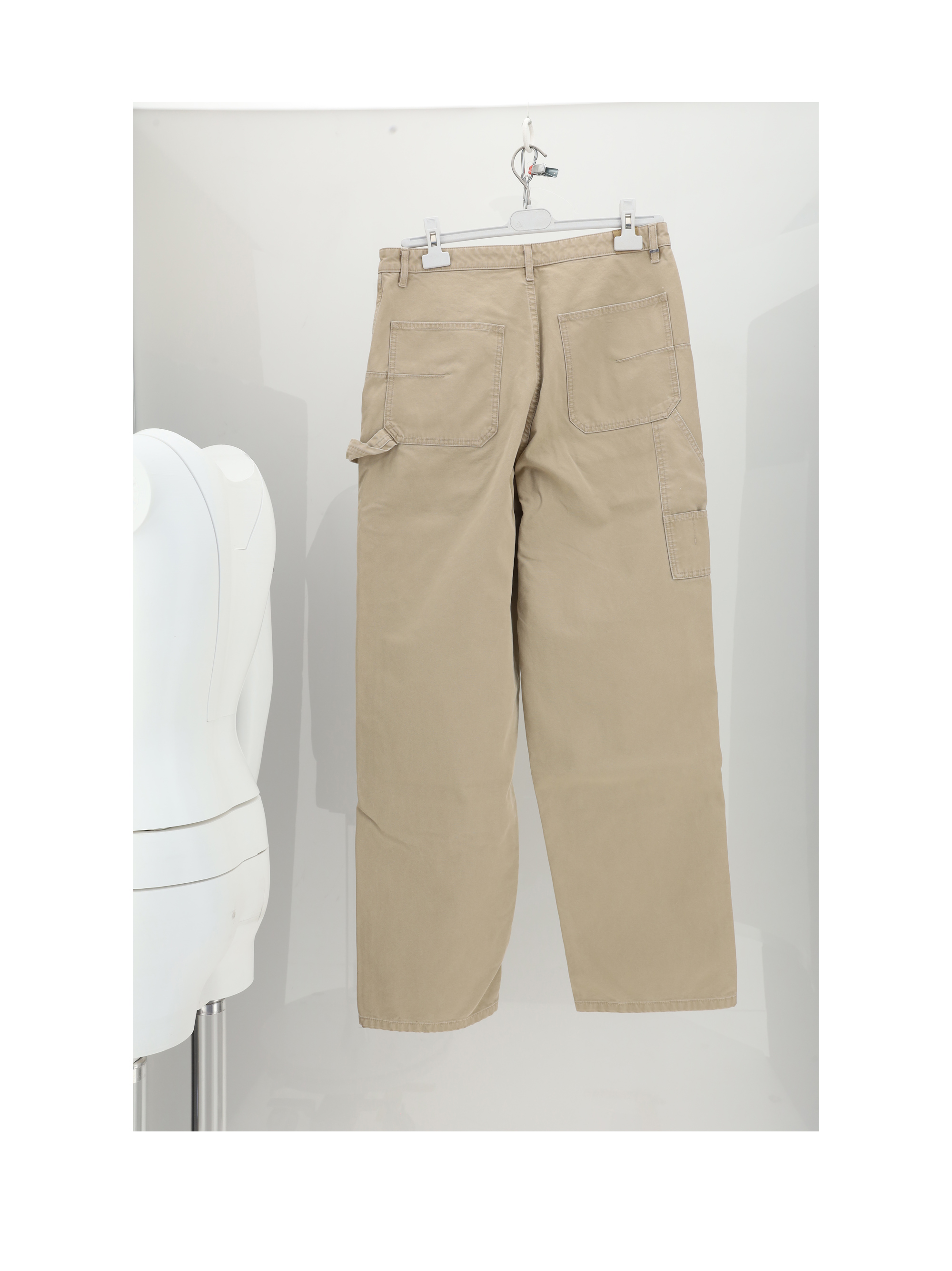 PANT CARPENTER MUST BUY LOOK 1