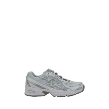 740 Sneakers