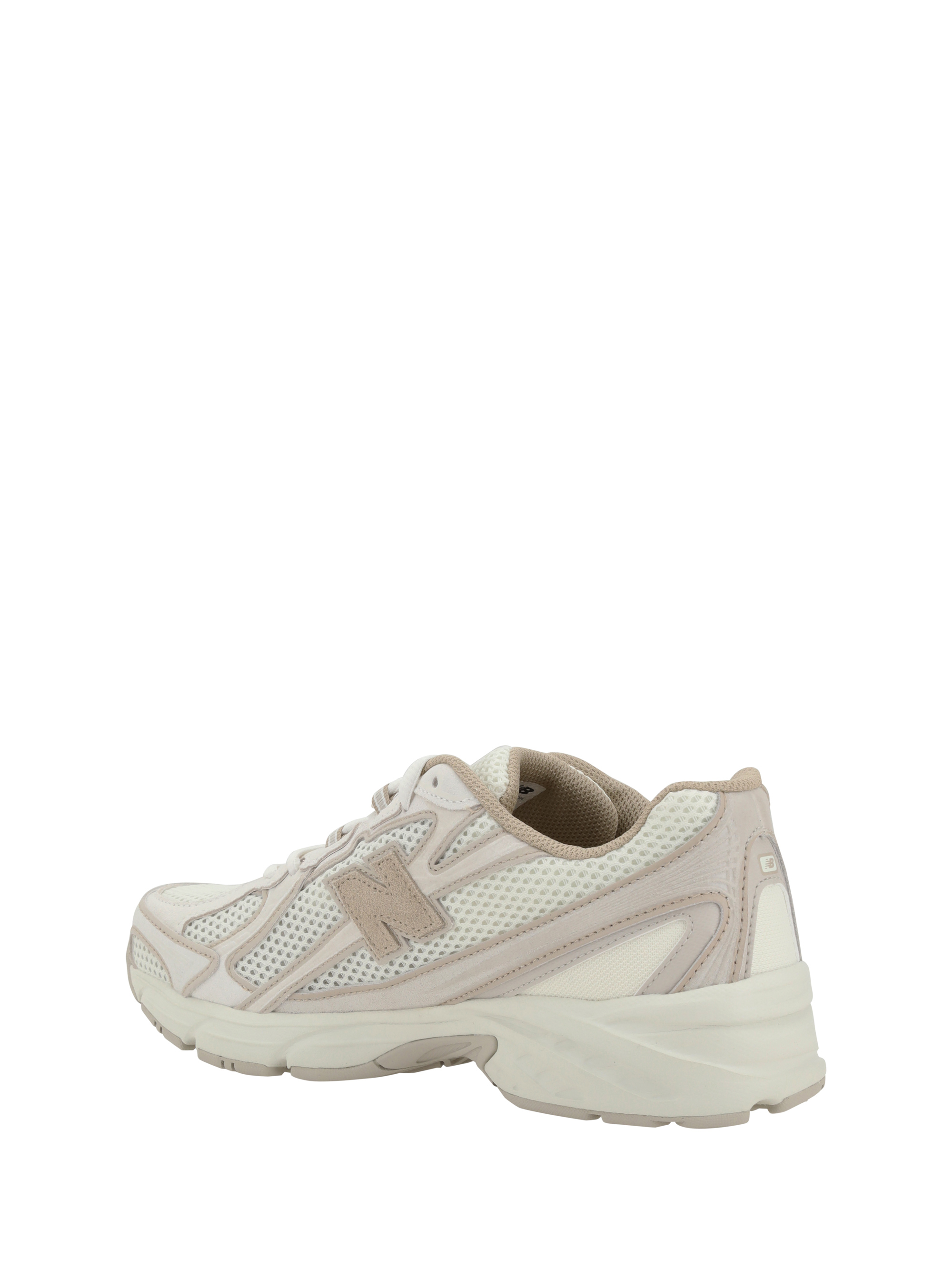 740 Sneakers